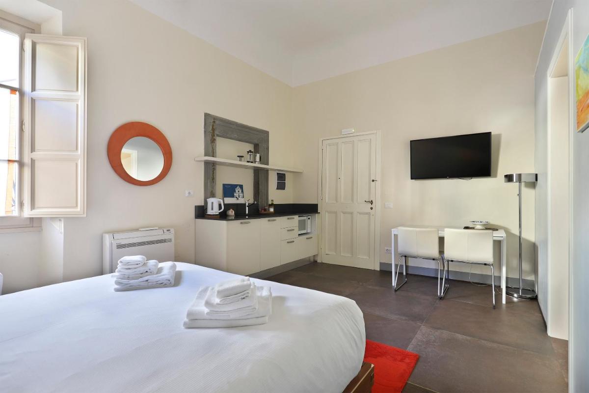 Apt. Perla - Pauline Suites, Palazzo Borghese photo 3