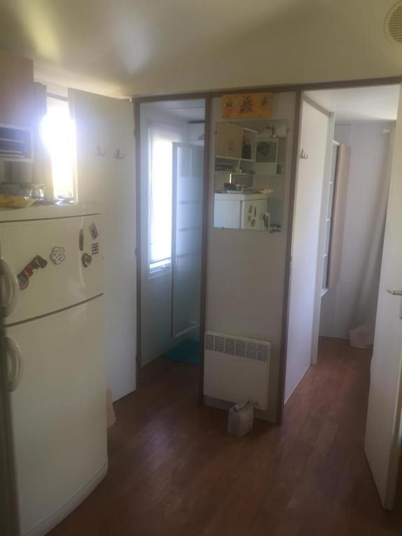 Mobil home climatisé, bord de mer Macinaggio view 3