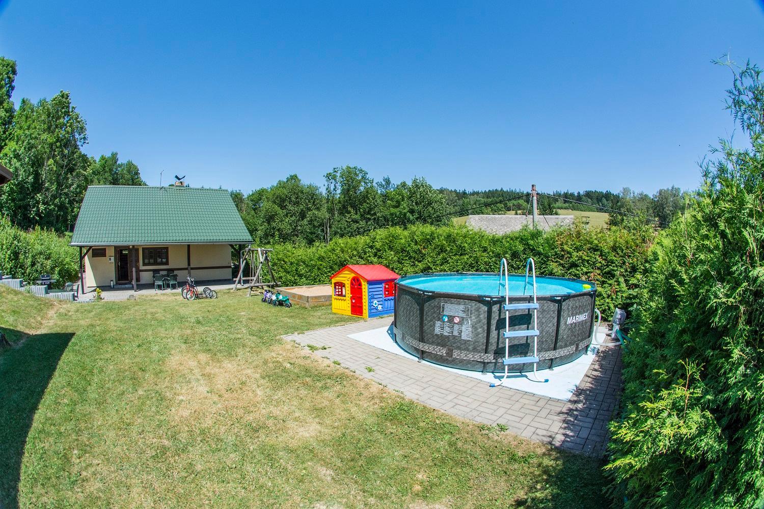 Elsa Chalupa view 3