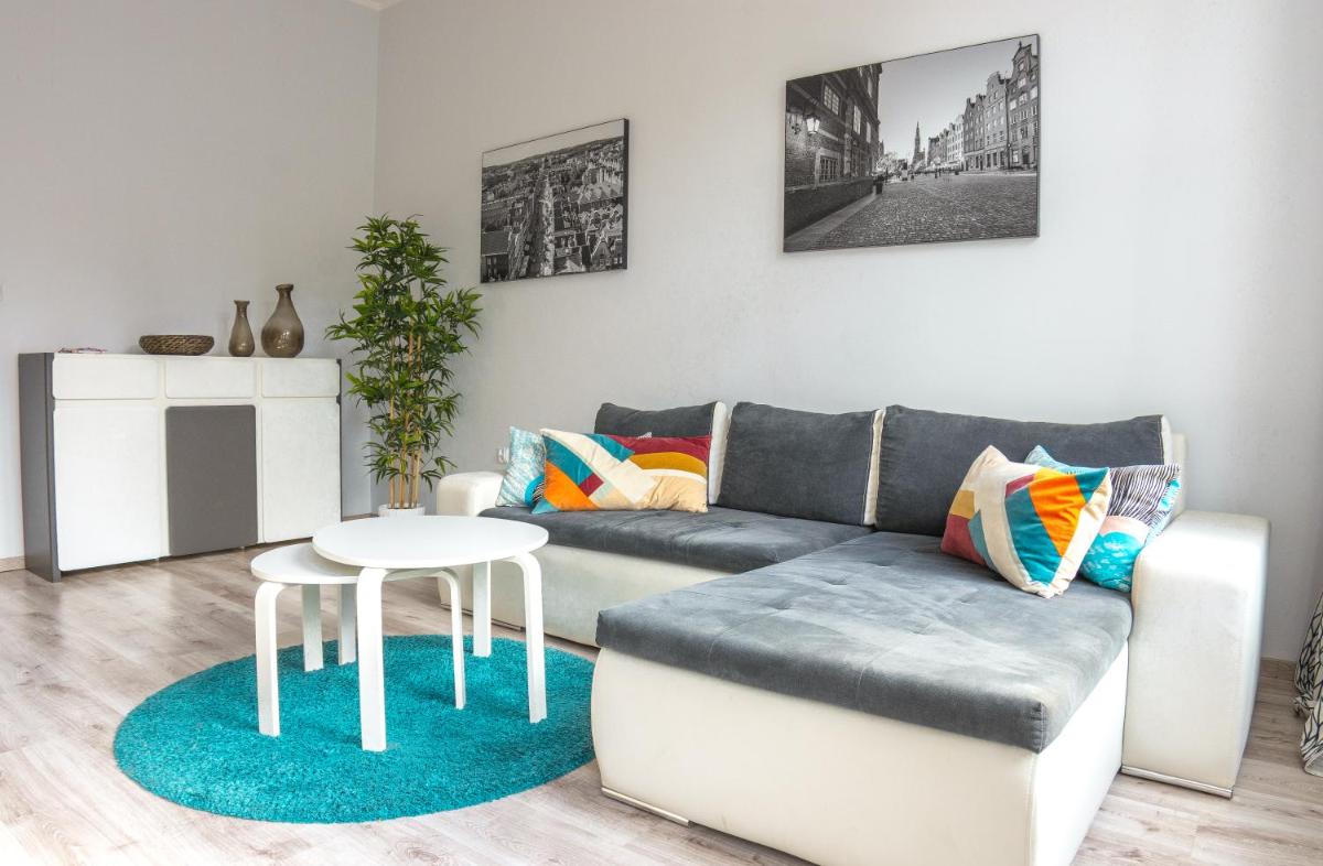 Long Street Apartment view 3