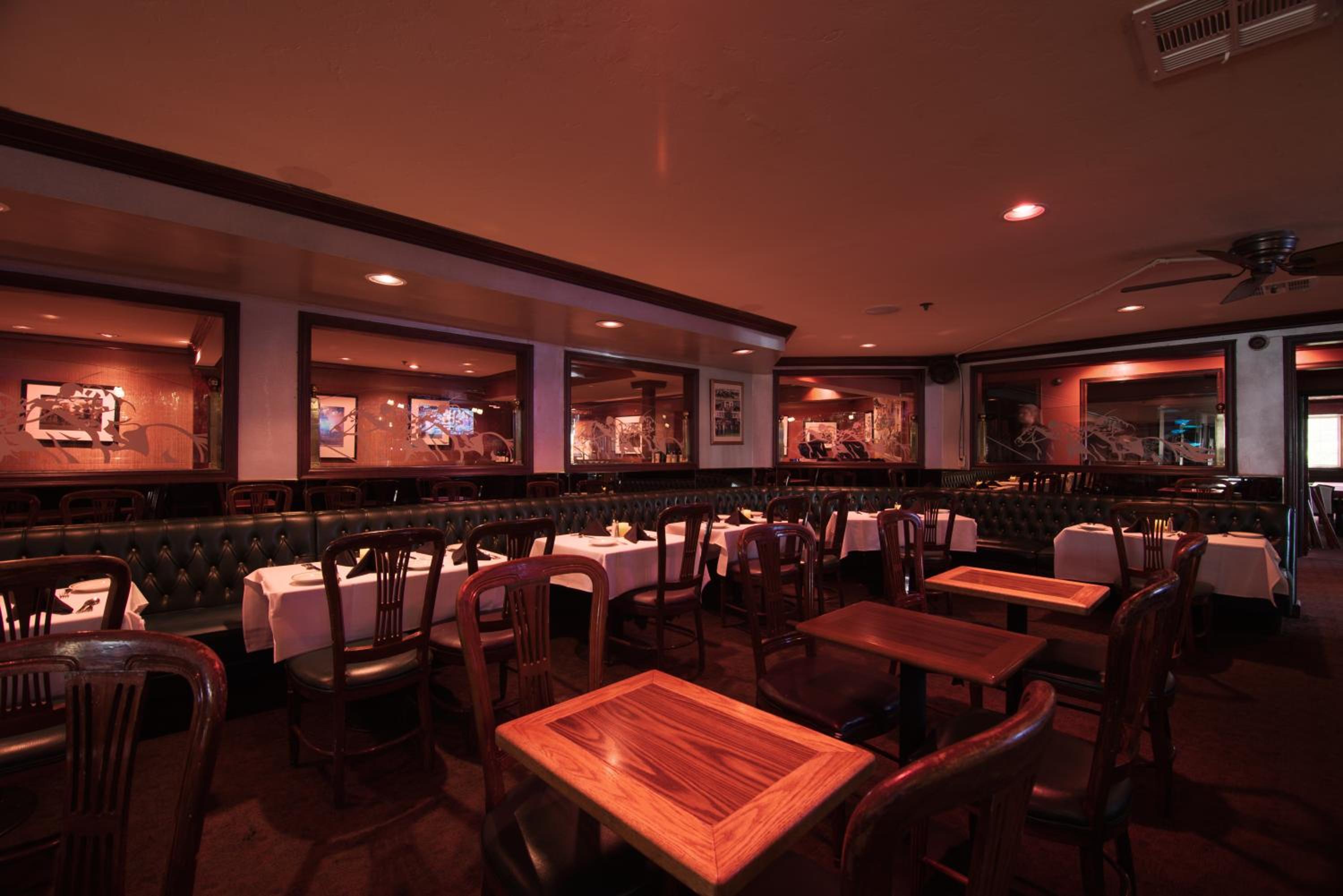 Winners Circle Resort - Property Image 2