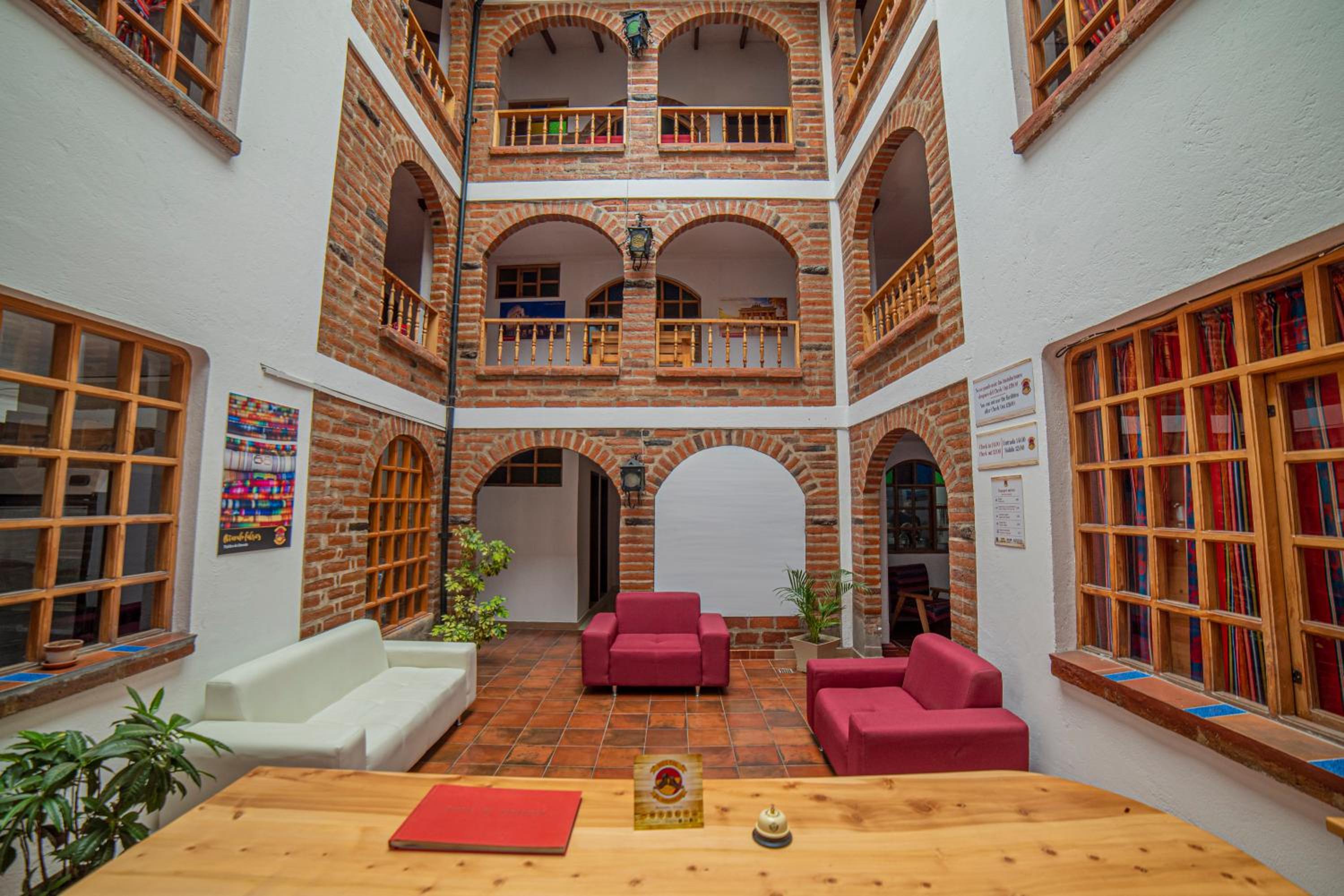 Hotel El Andariego - Image 1