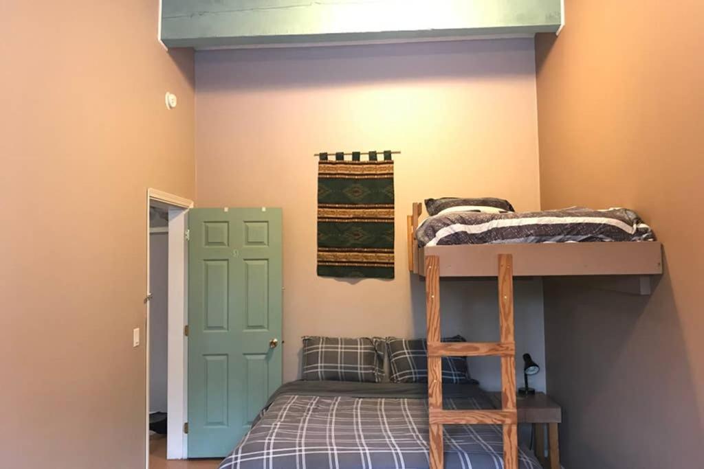 Stone Haven Inn