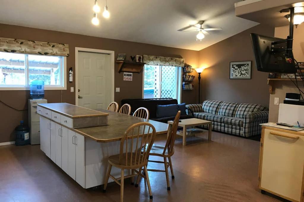 Stone Haven Inn