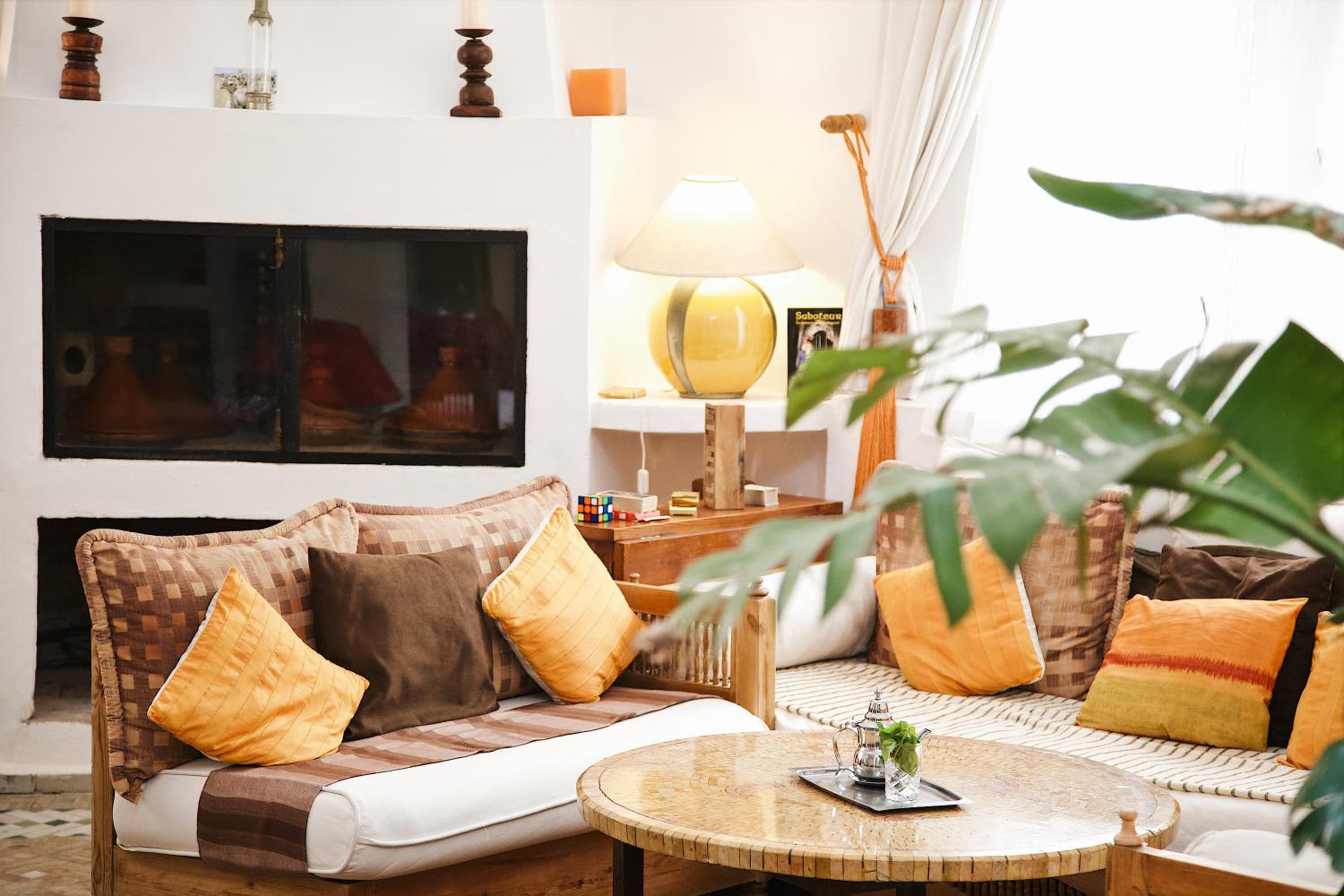 lounge
