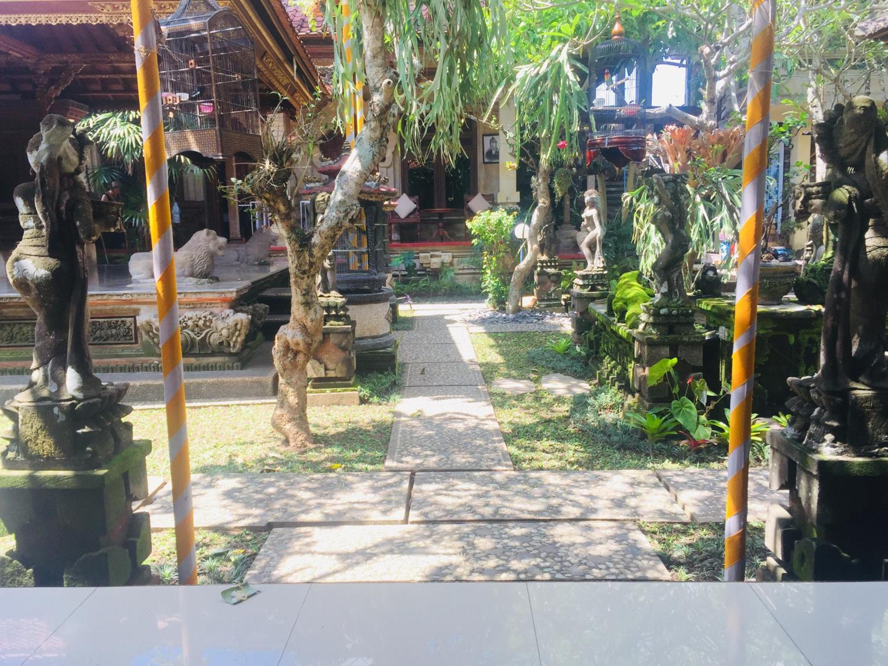 Tungeh Inn