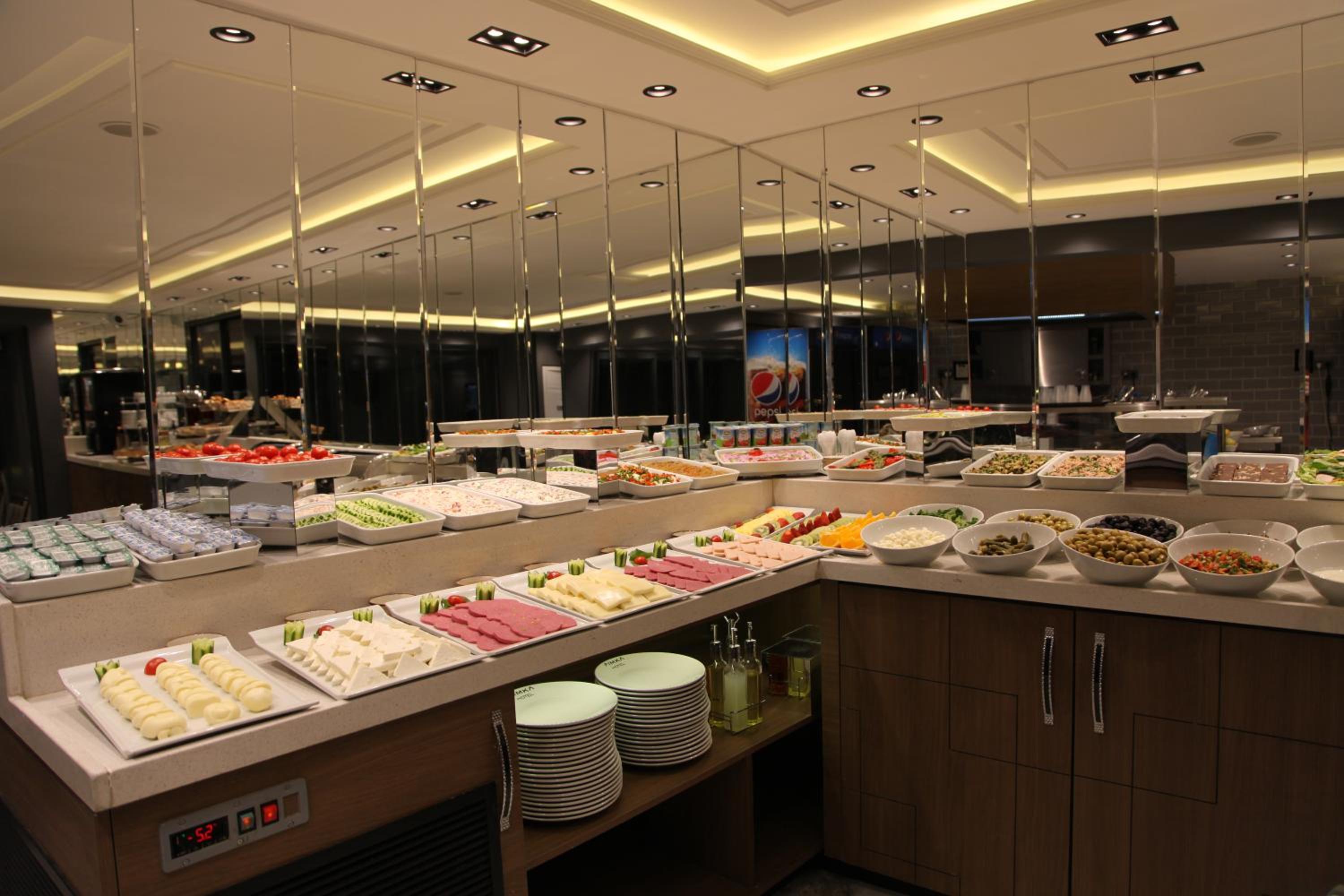 Fimka Hotel - Image 8