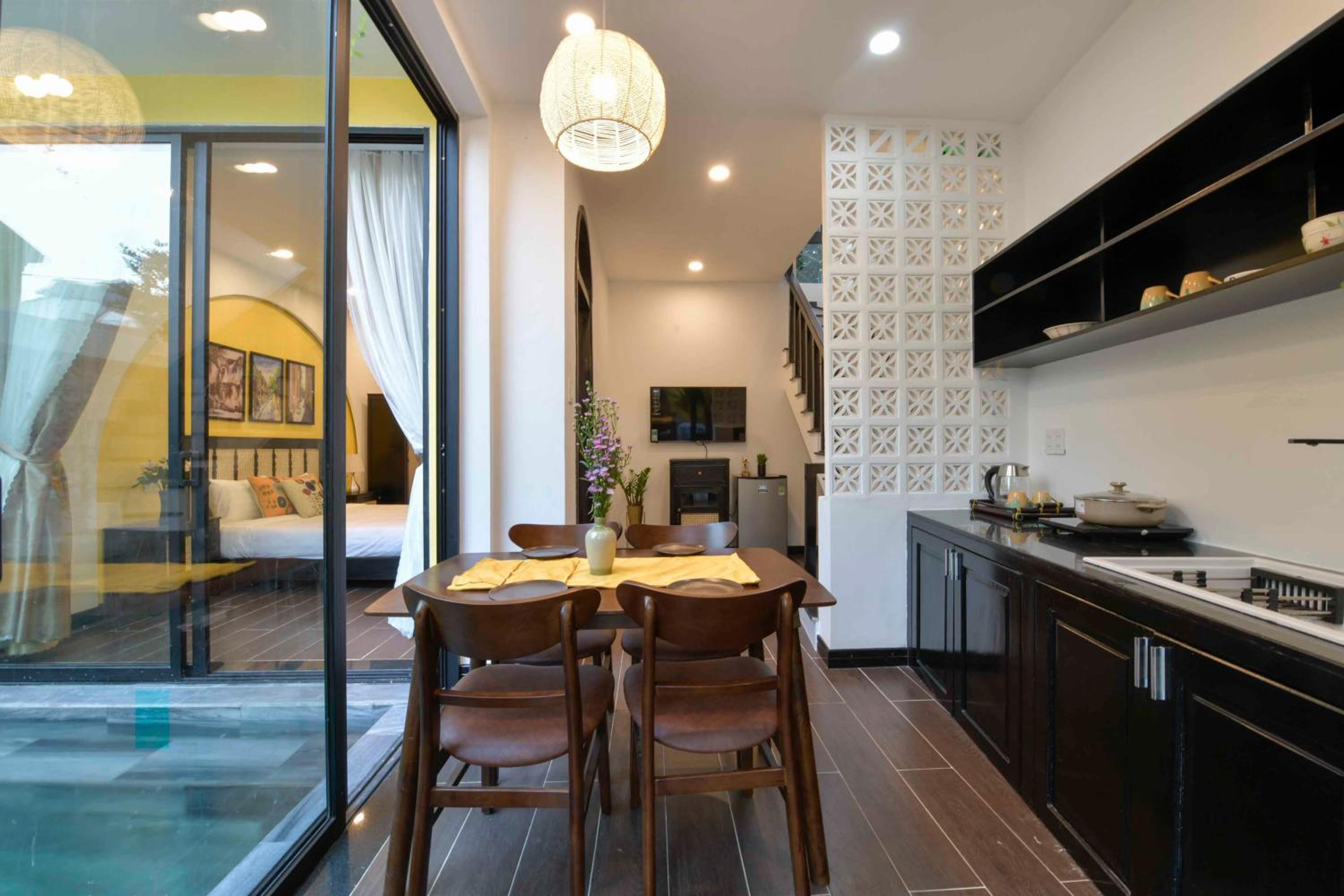 Photo 108