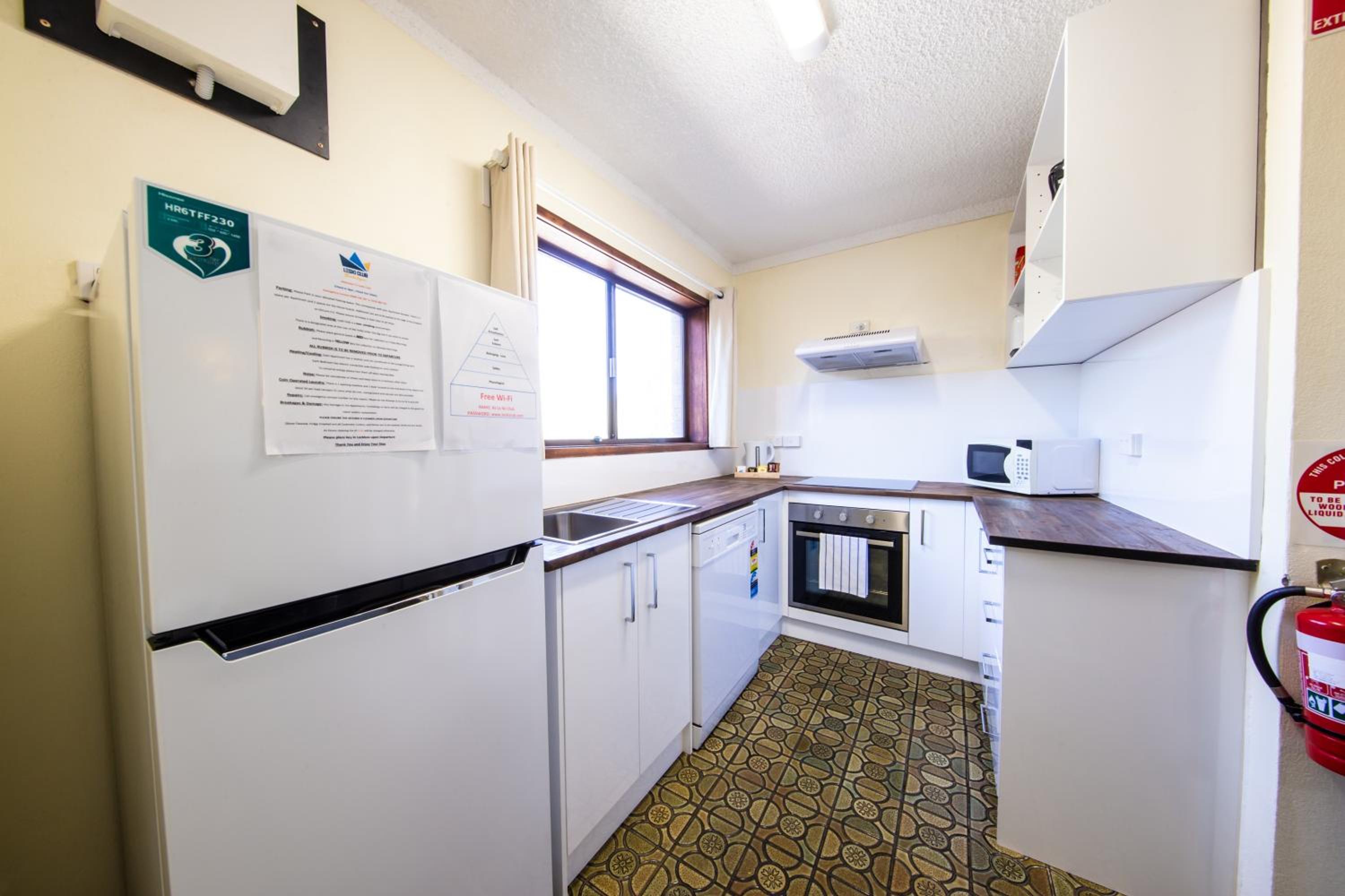 Leski Club - Property Image 18