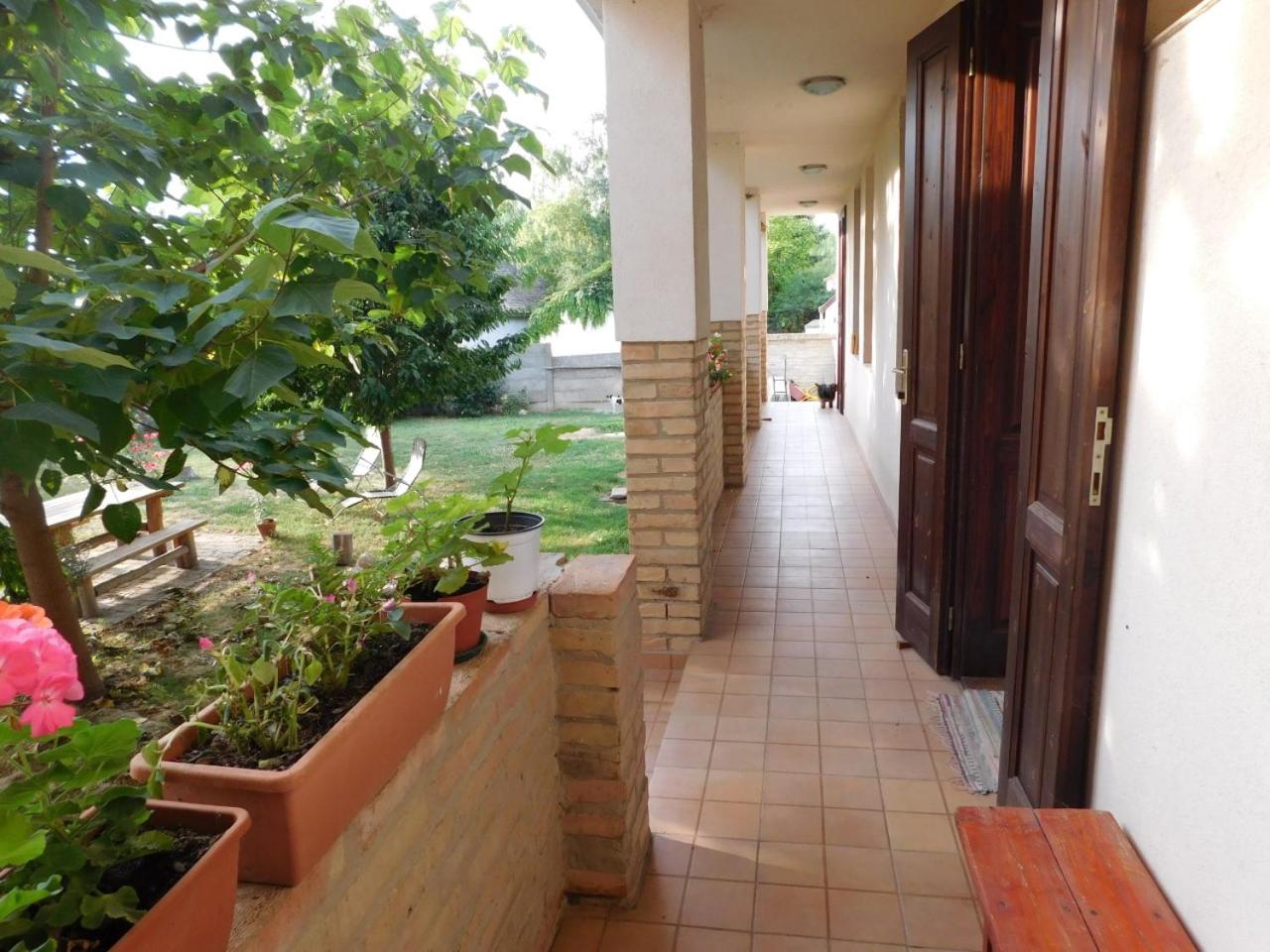 Vadászkürt Vendégfogadó view 3