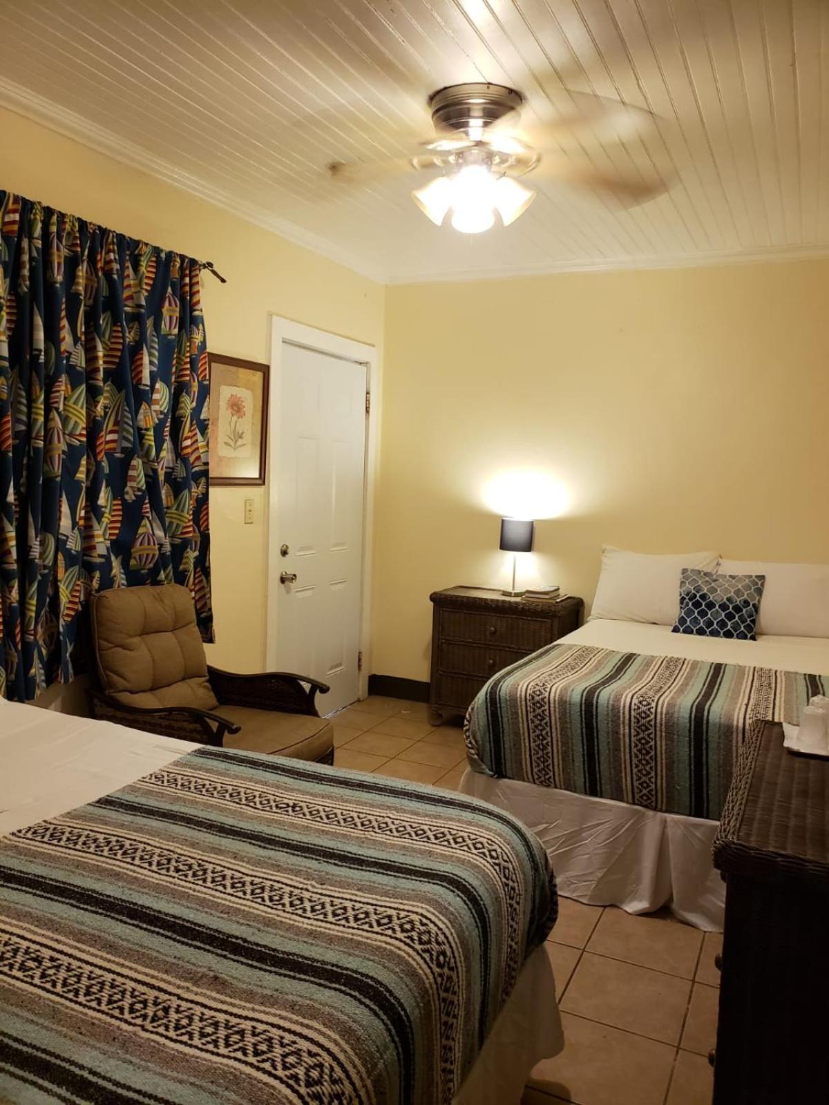 Midtown Guest House