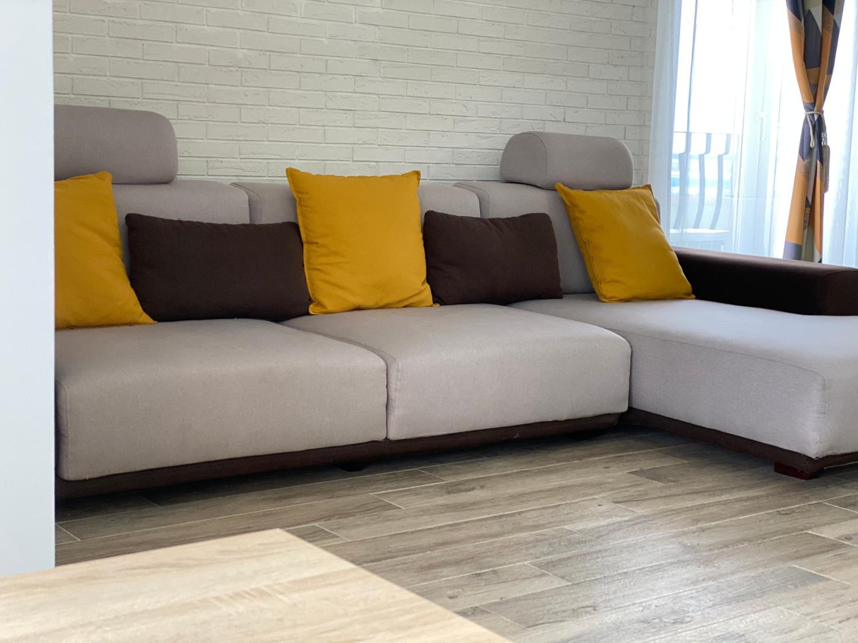 Hotel Sunny Deluxe Apartment Cosmopolis - Image 1