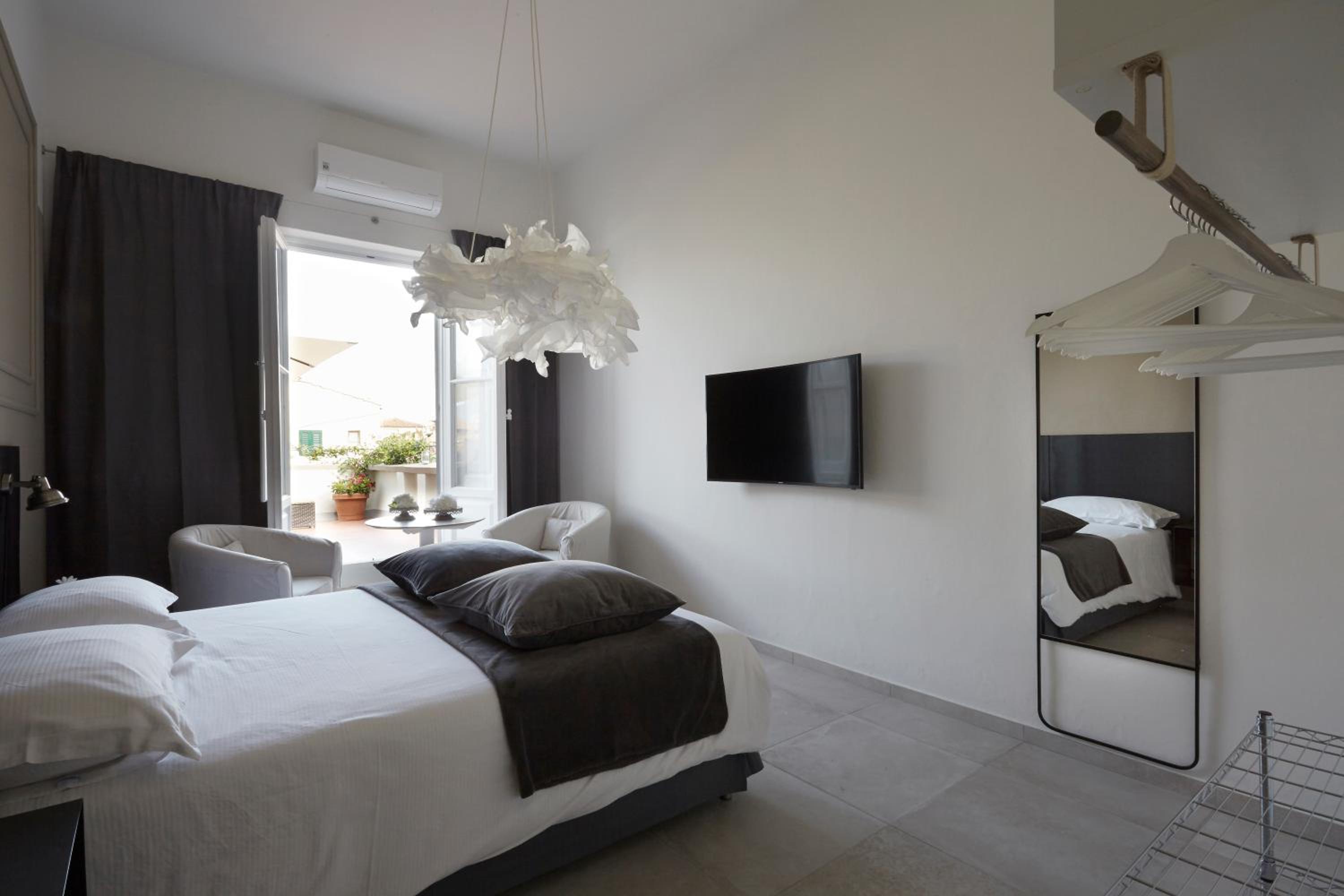 Penthouse with big terrace Duomo view