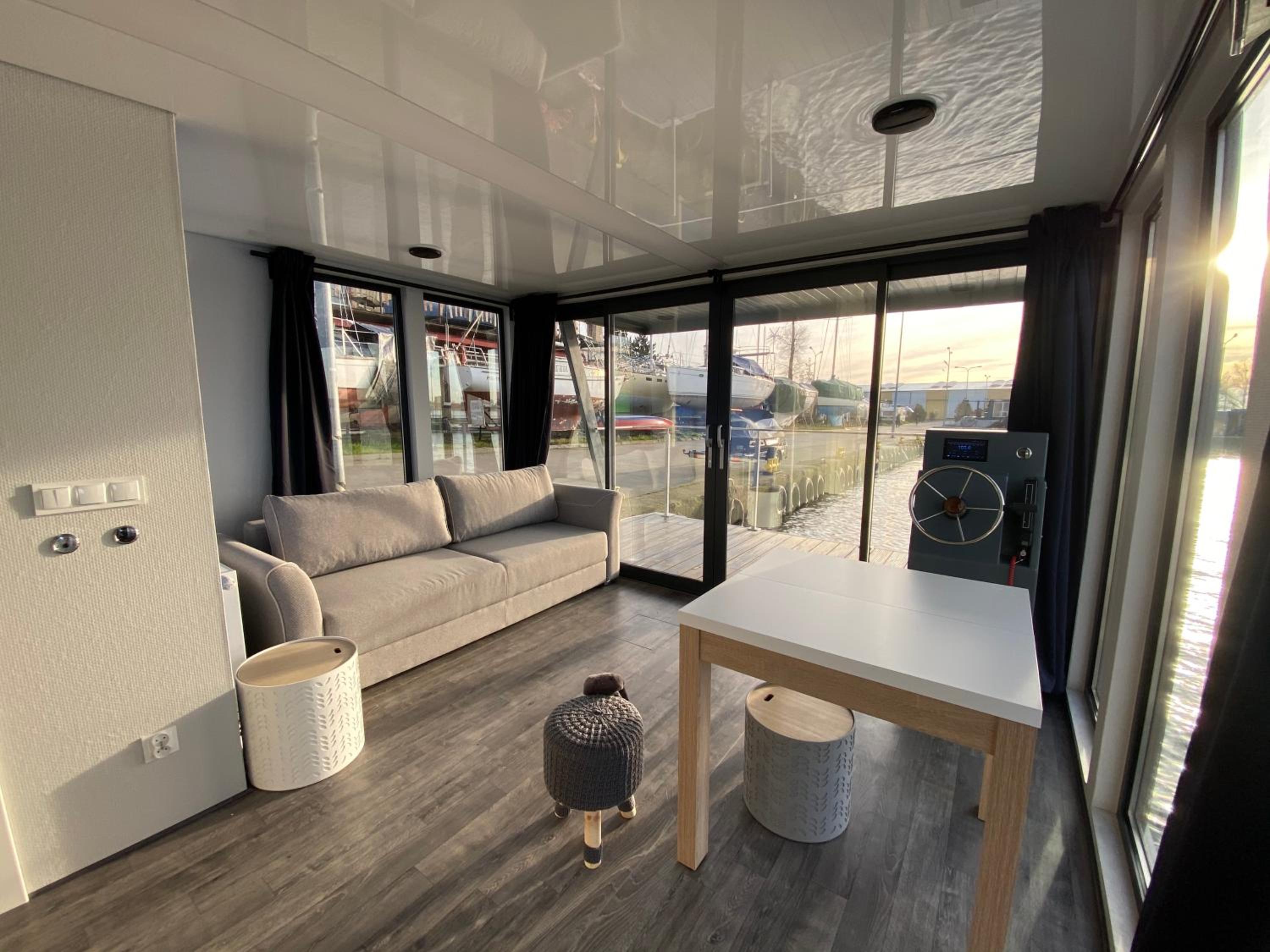 Hausboot- Domy na wodzie - Houseboat Porta Mare, photo 24