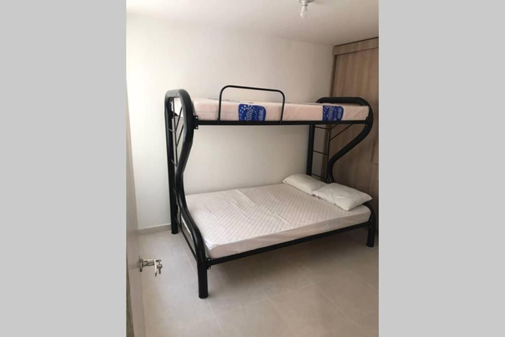 Apartamento cómodo con todo lo que necesitas con Aire Acondicionado !!