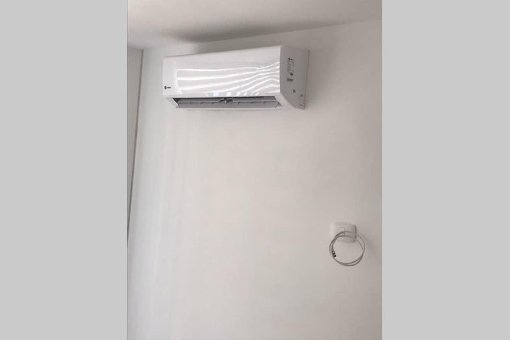 Apartamento cómodo con todo lo que necesitas con Aire Acondicionado !!