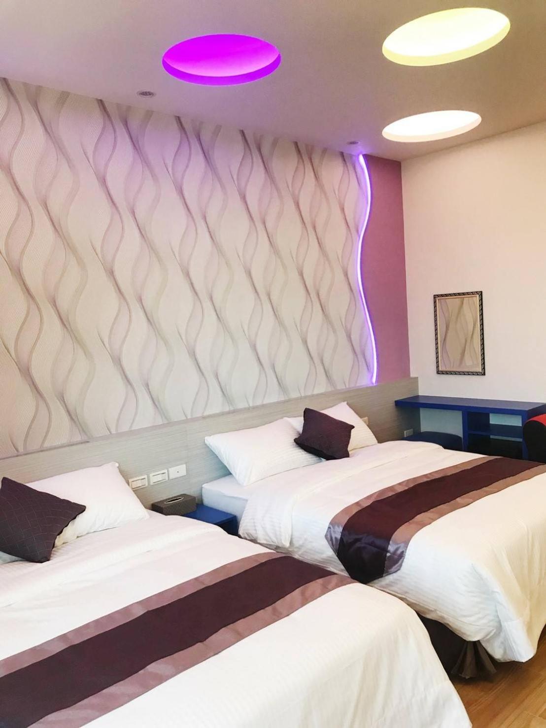Purple Shell Homestay II view 3