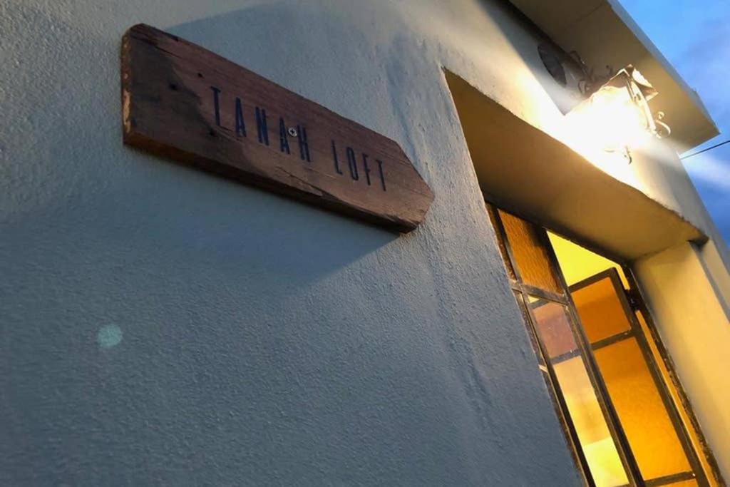 Tanah Loft -