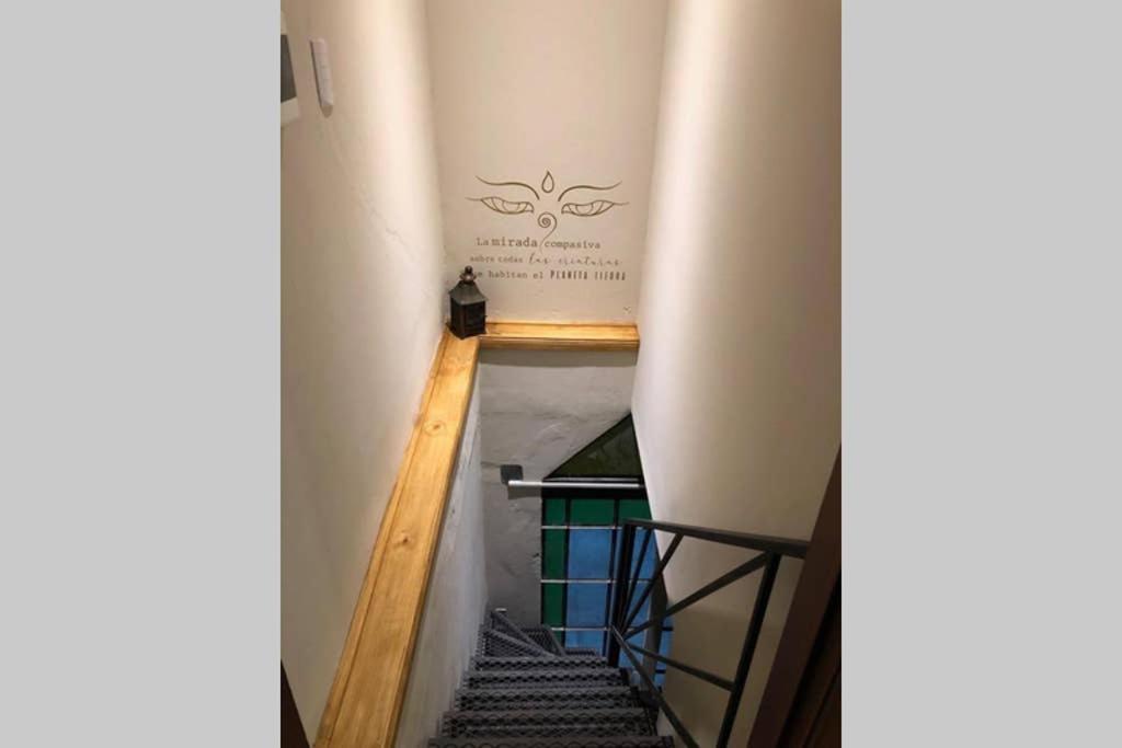 Tanah Loft -
