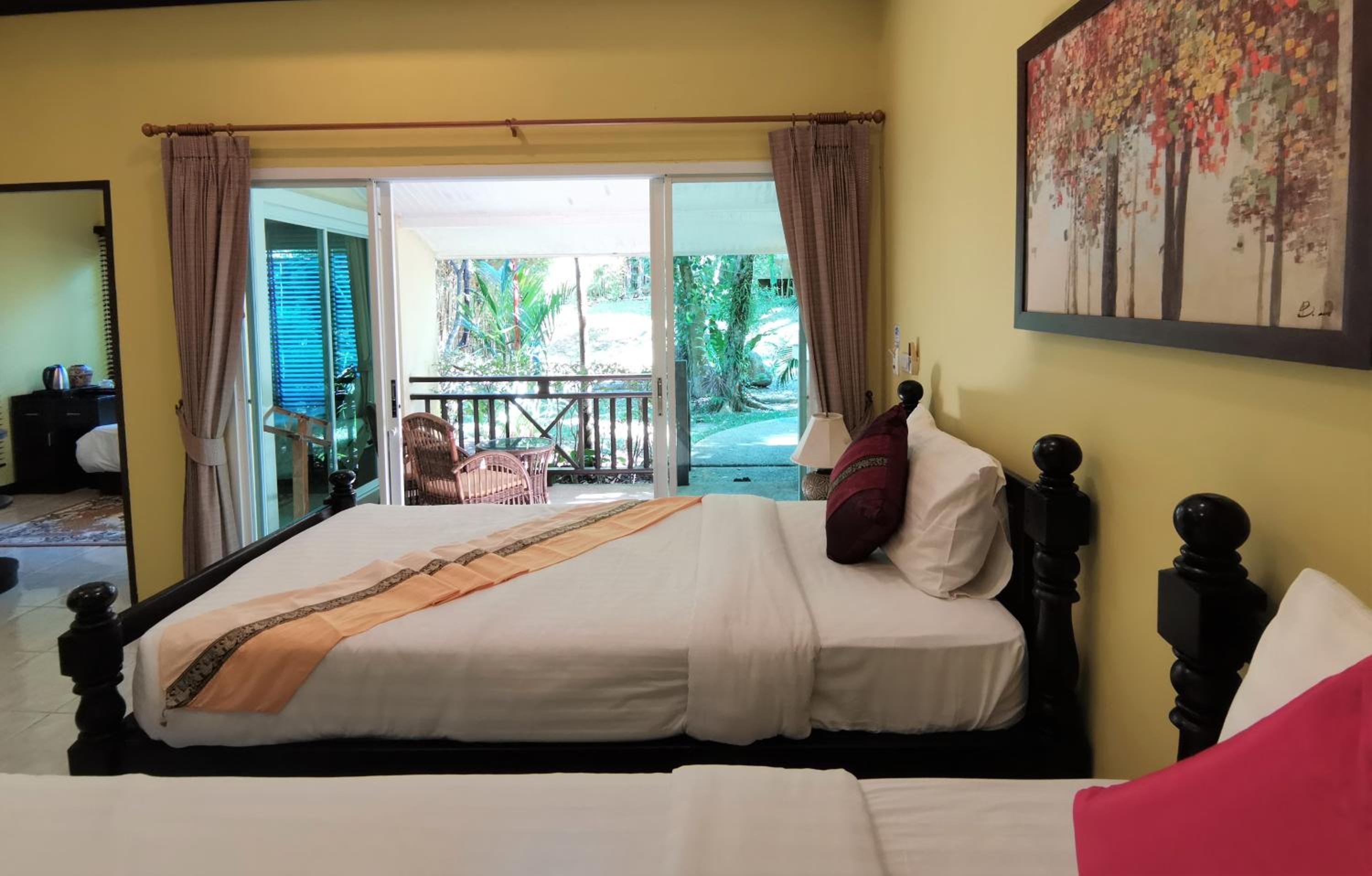 Thai Modern Resort & Spa "Newly Renovated" — 30