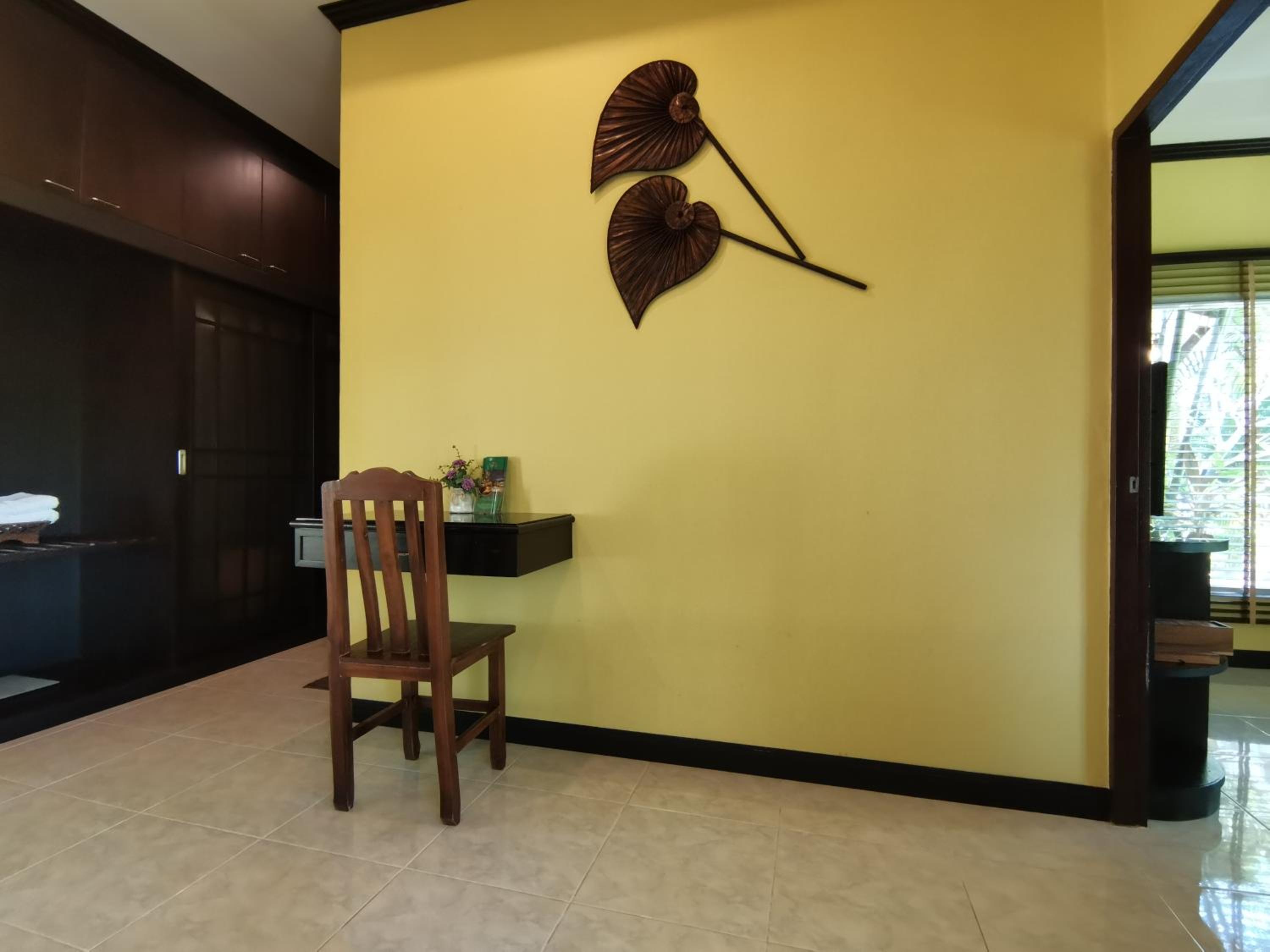 Thai Modern Resort & Spa "Newly Renovated" — 16
