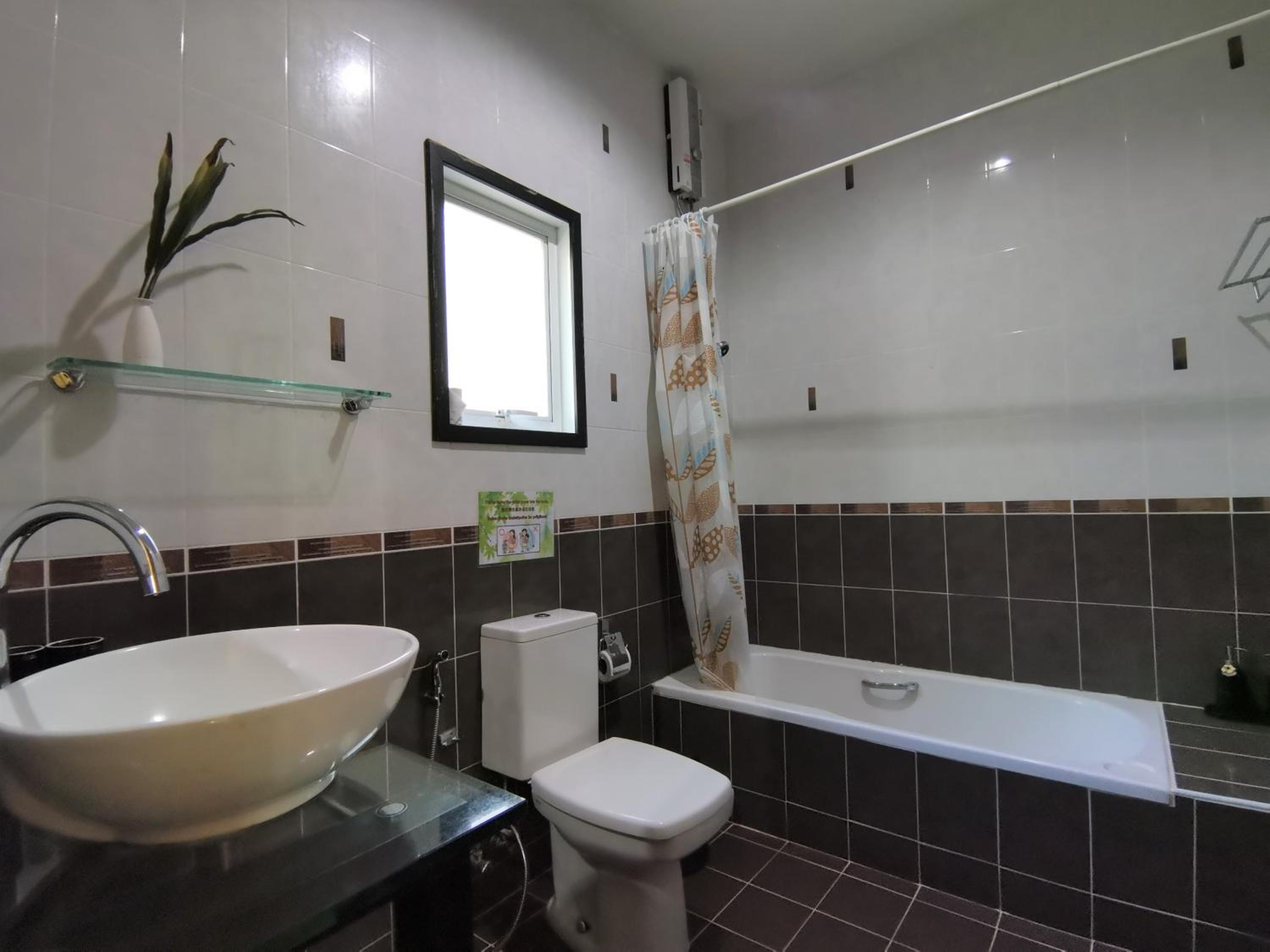 Thai Modern Resort & Spa "Newly Renovated" — 20
