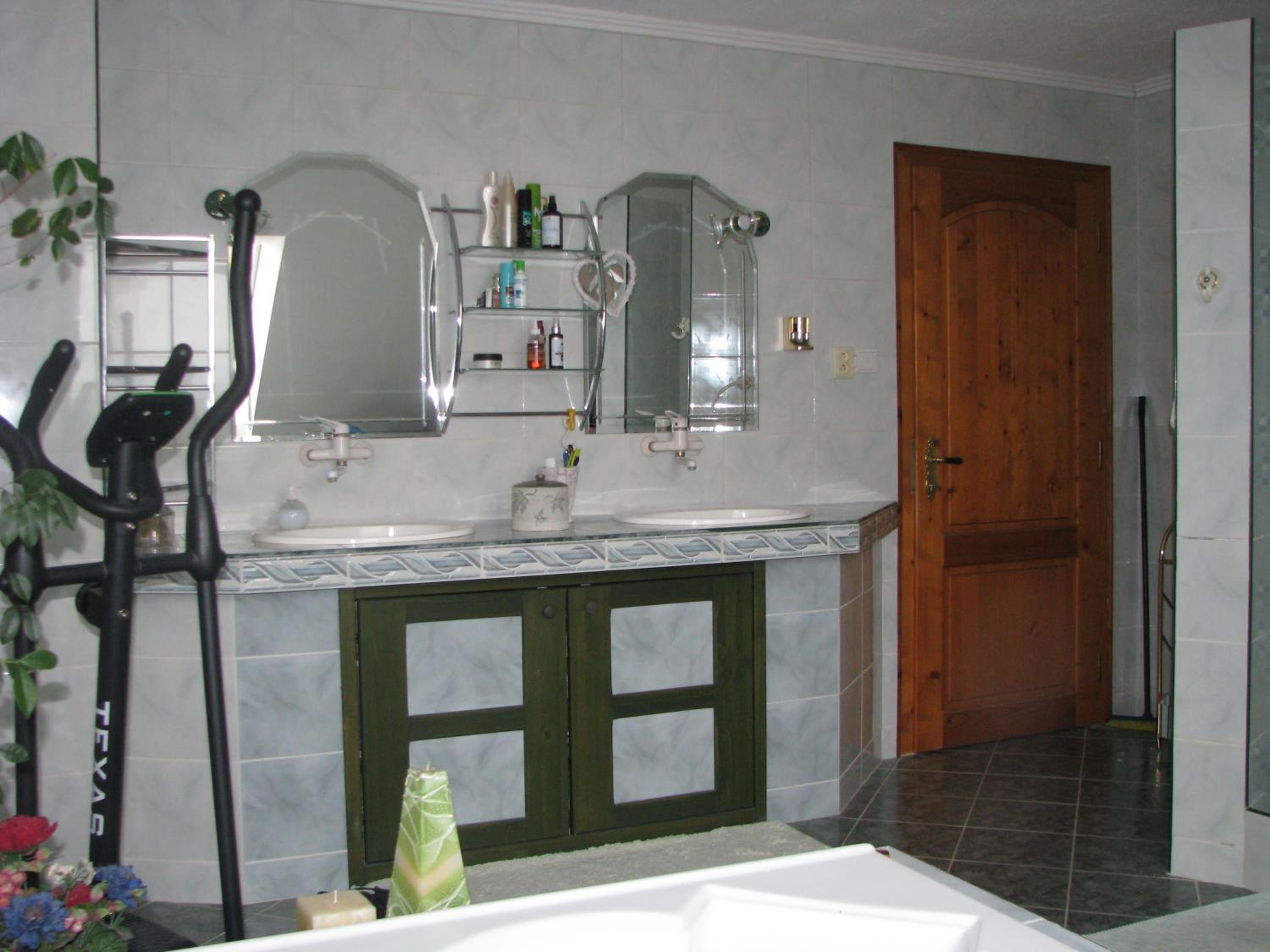 Photo 31