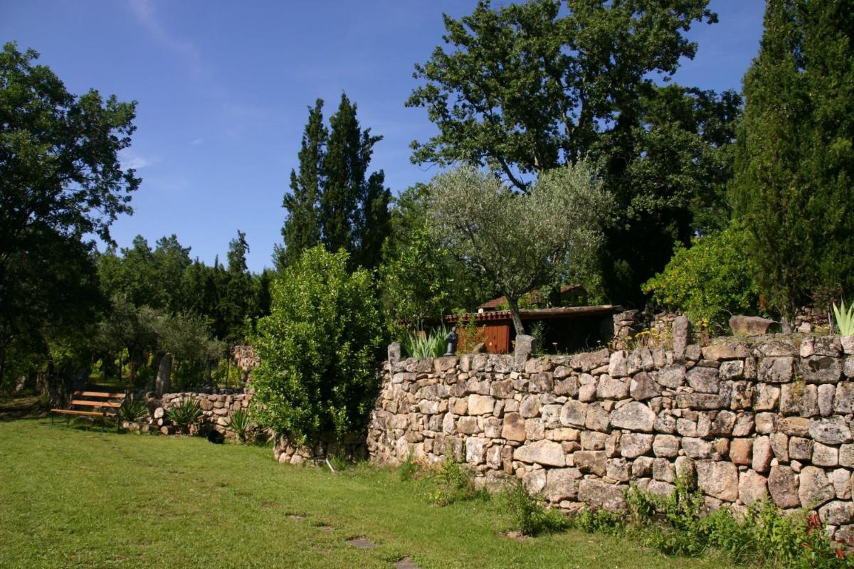 Mas de la Giralde view 4