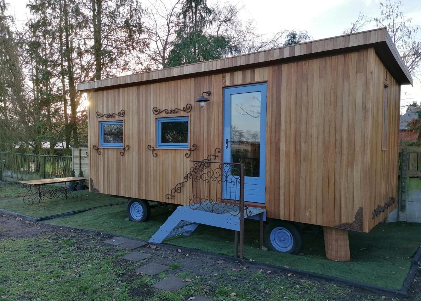 B&B Dream On Wheels