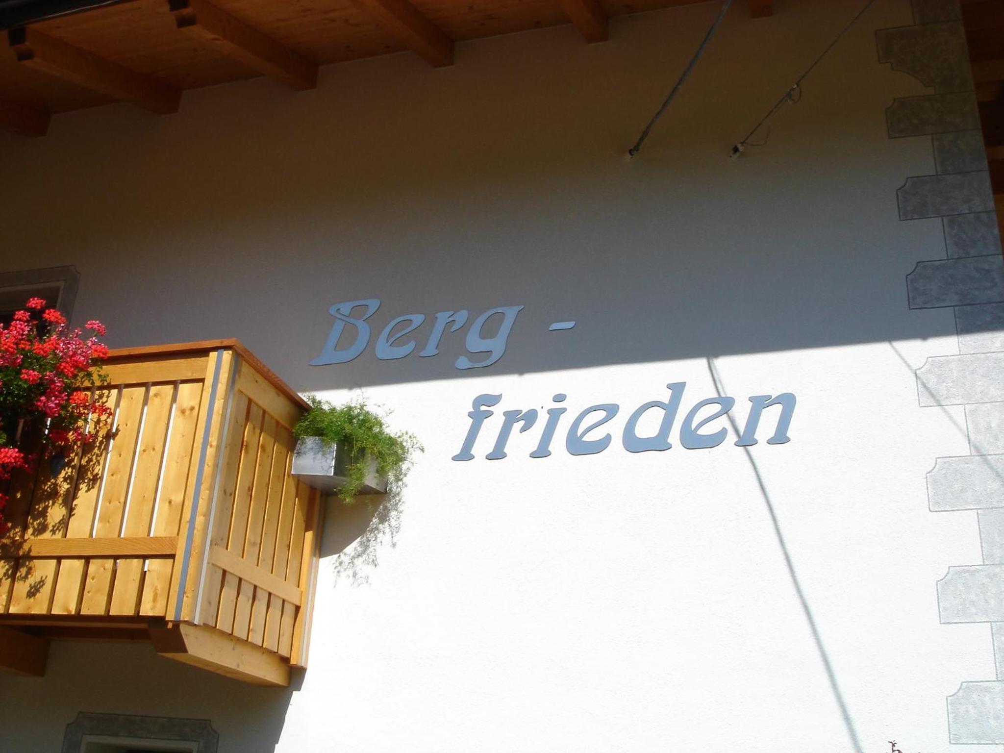 Haus Bergfrieden view 2