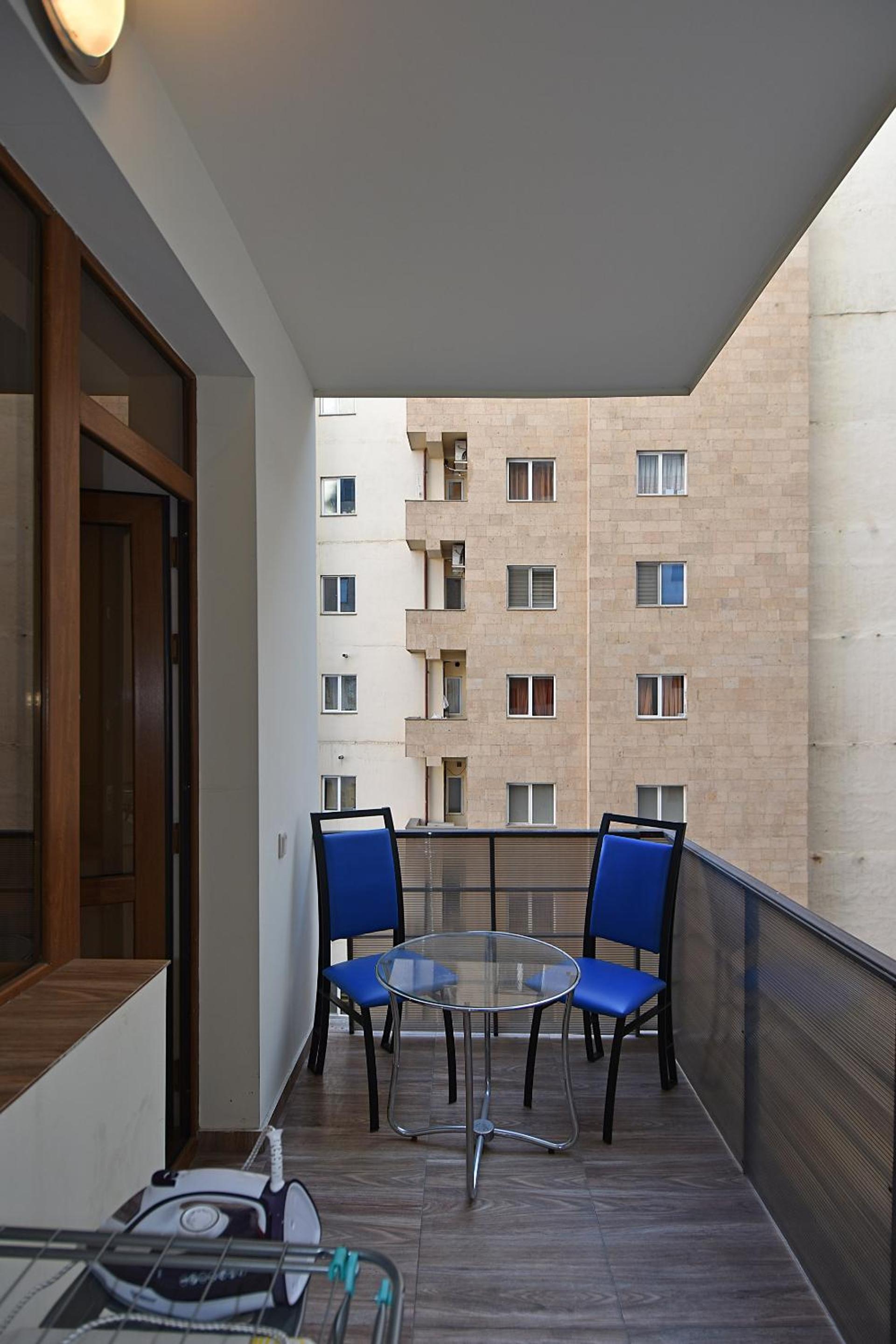Rent Inn Yerevan on Arami Street