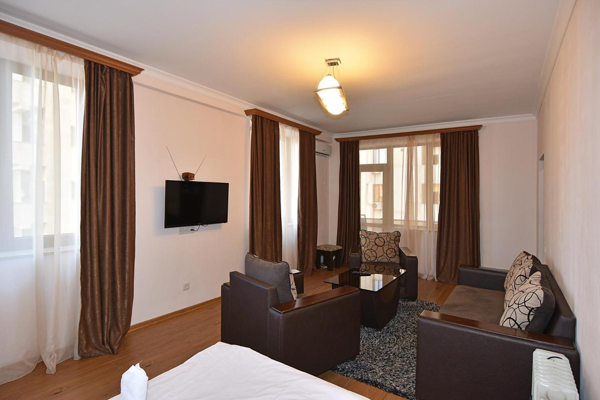 Rent Inn Yerevan on Arami Street