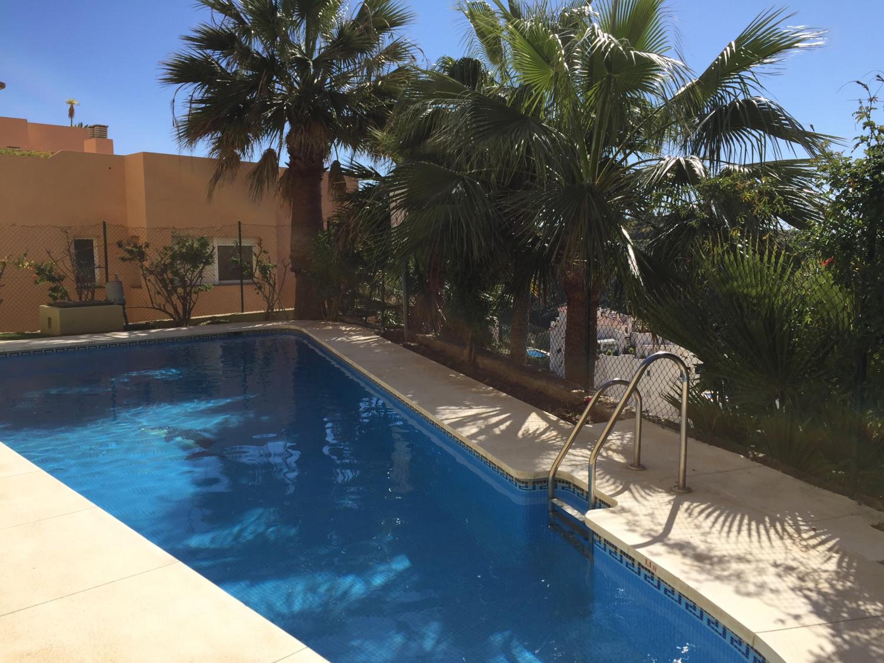 NEW: LUXURIOUS PENTHOUSE WITH JACUZZI & SEA VIEW photo 3