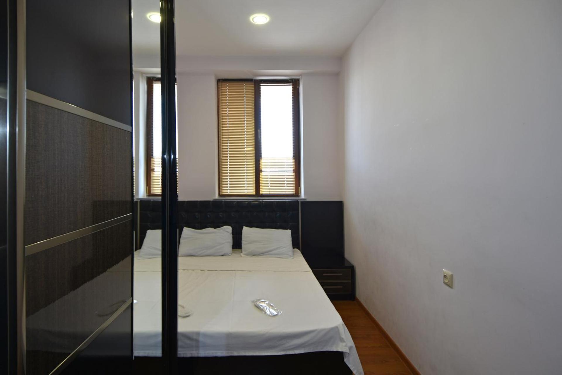 Rent Inn Yerevan on Arami Street