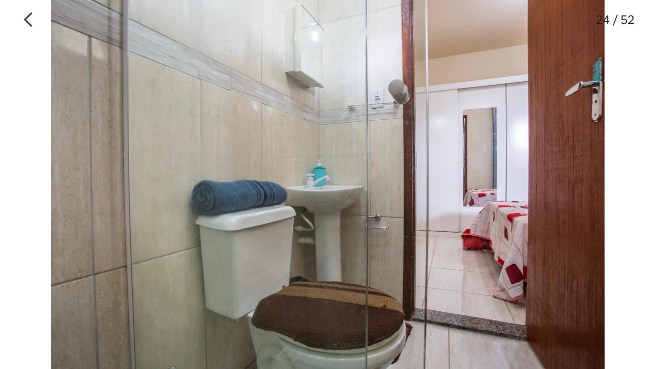 Casa com piscina, wifi e churrasqueira em unamar.