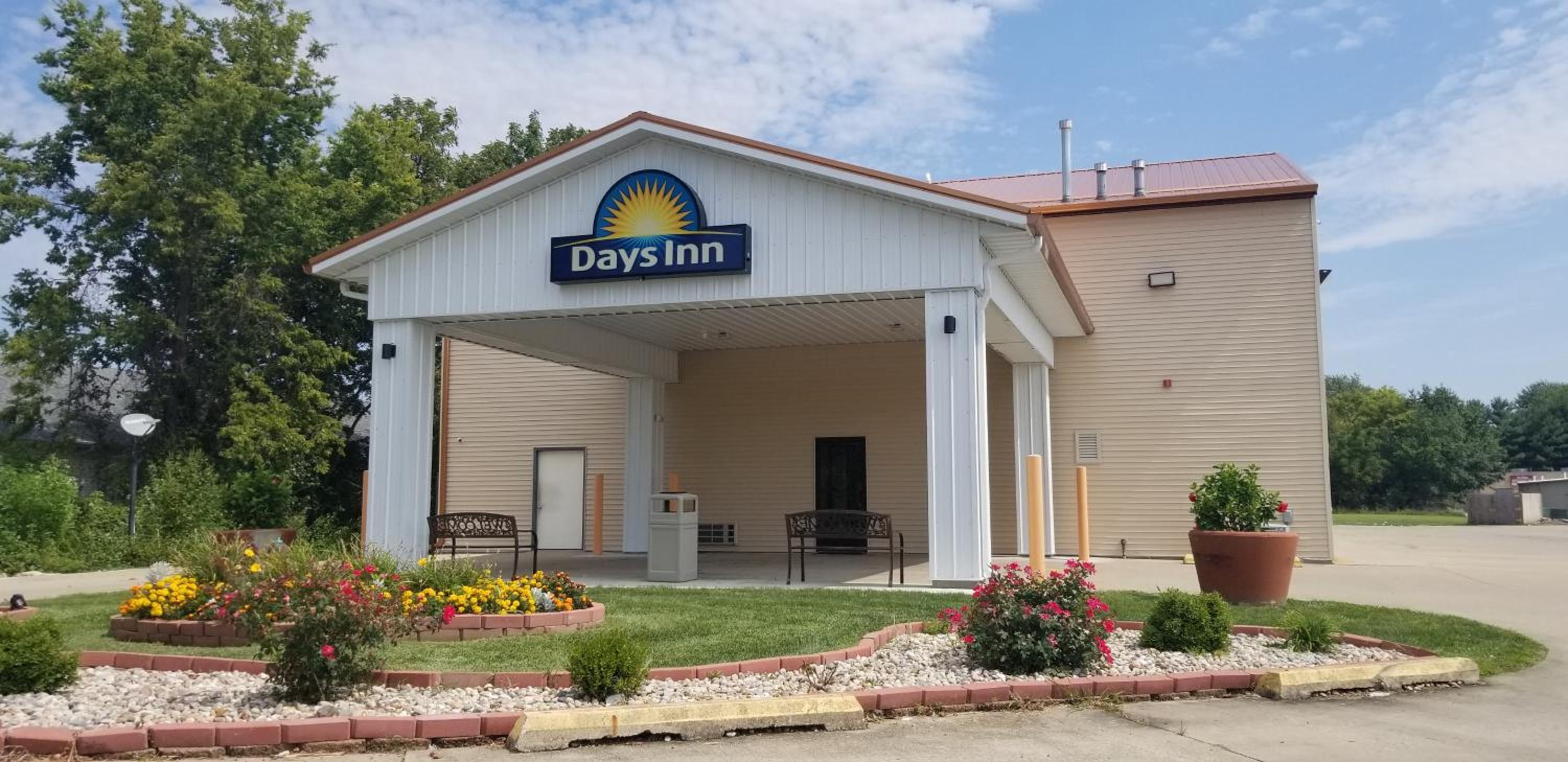 Hotel Days Inn by Wyndham Springfield - Image 1