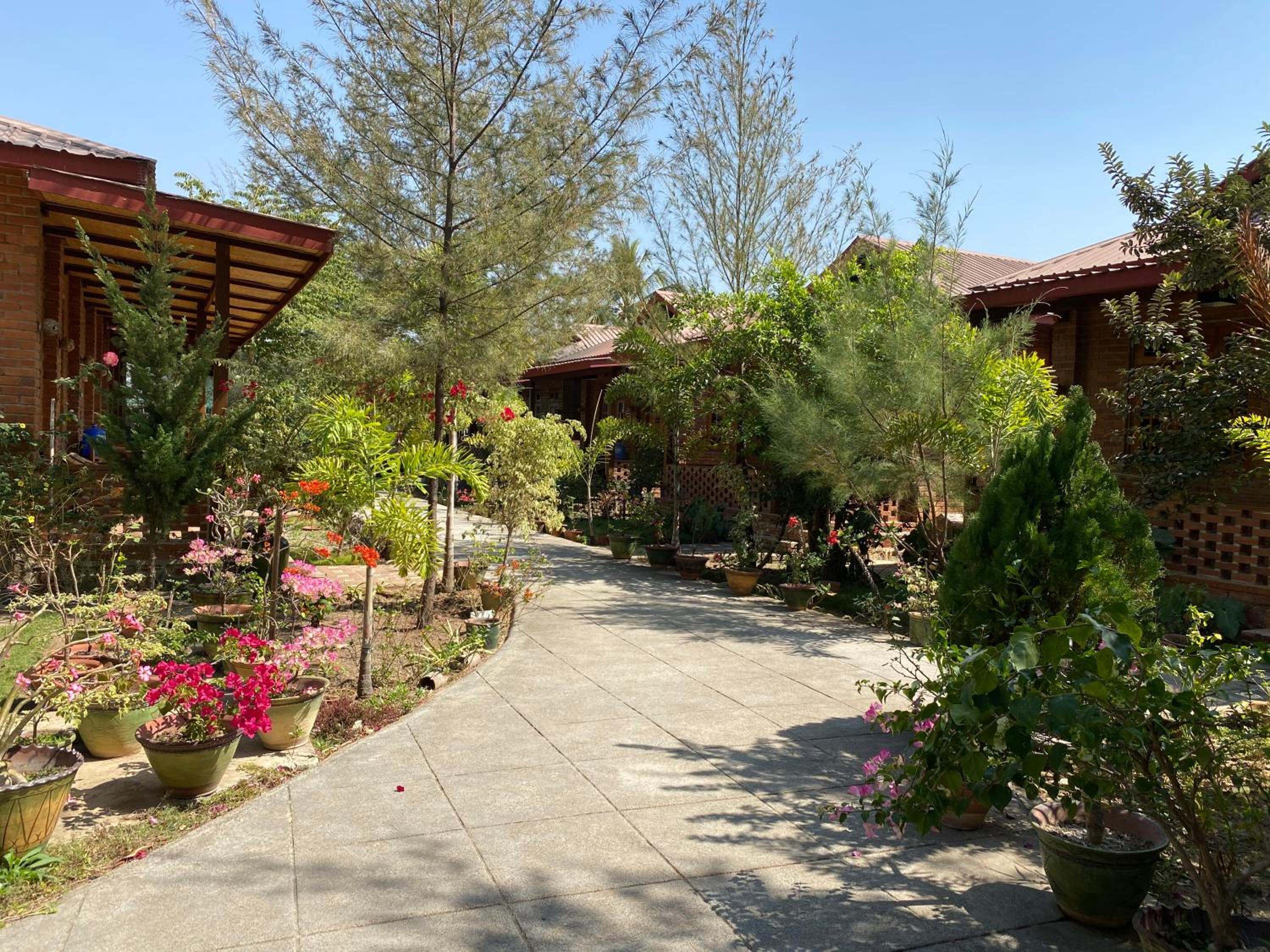 Trinity Family Inn