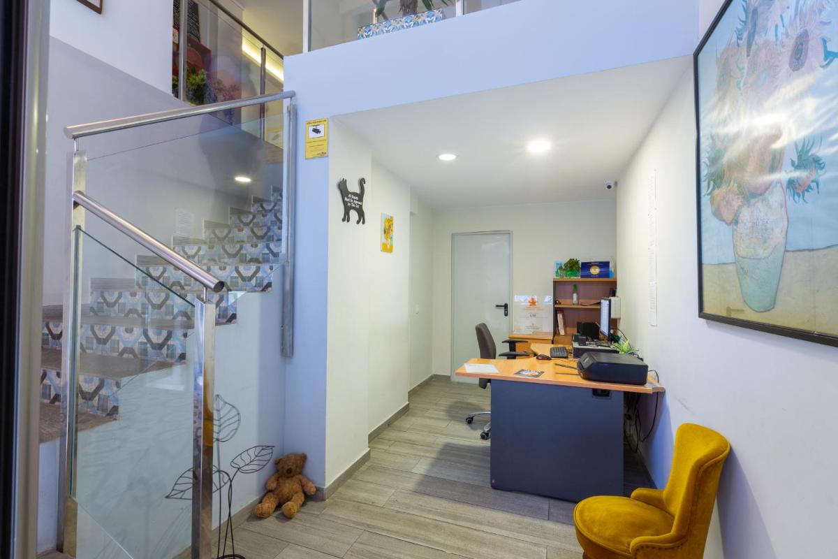 Hostal LIWI