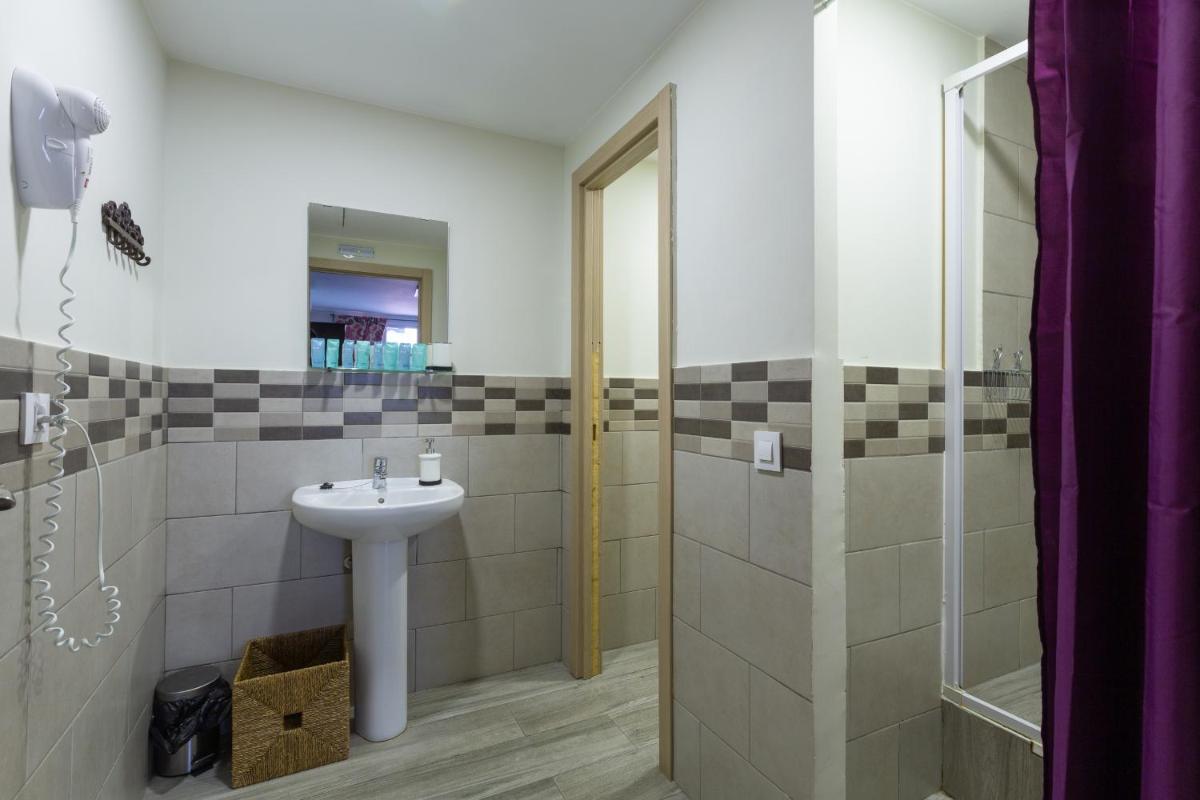 Hostal LIWI