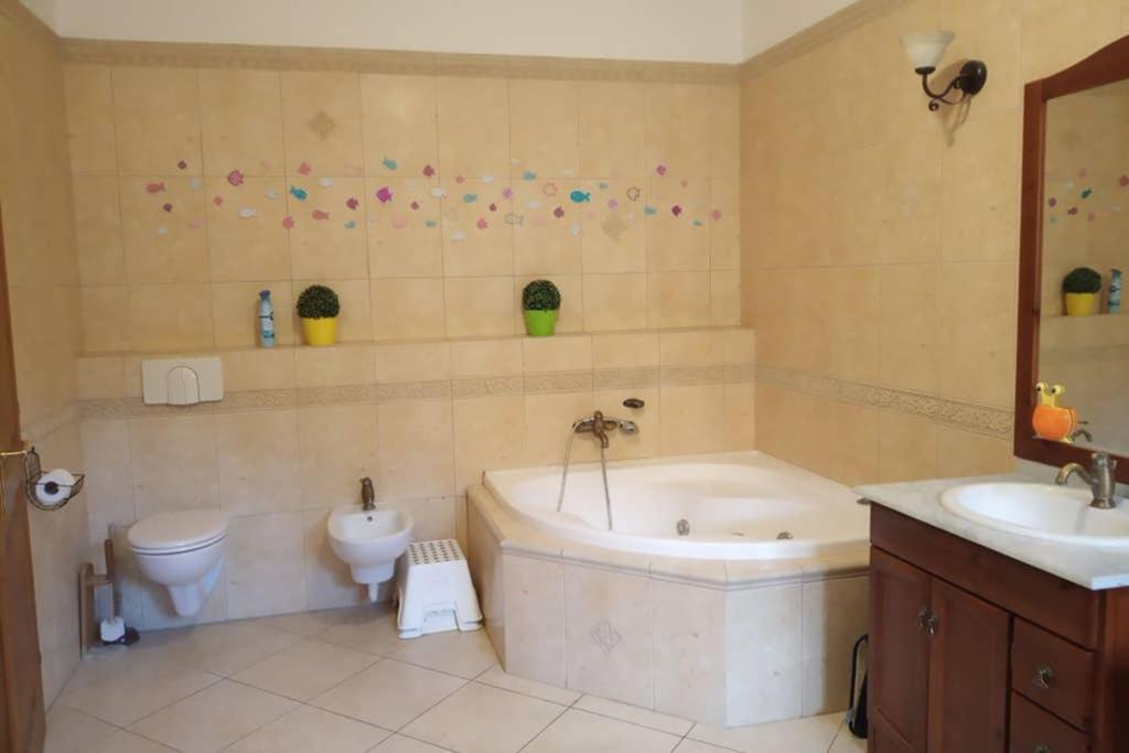 Four Seasons Villa view 5