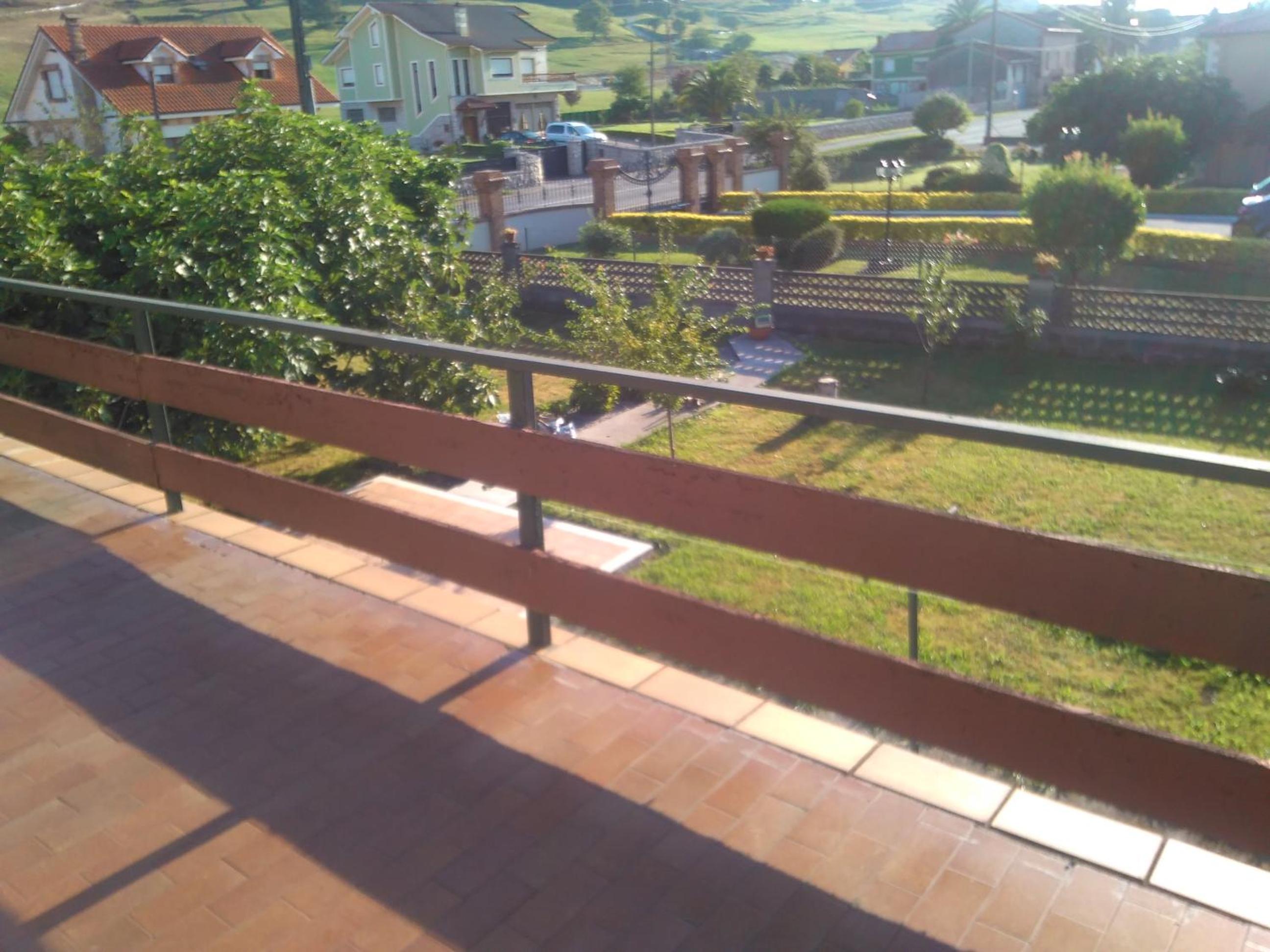 Las Higueras -casa con jardín- view 5