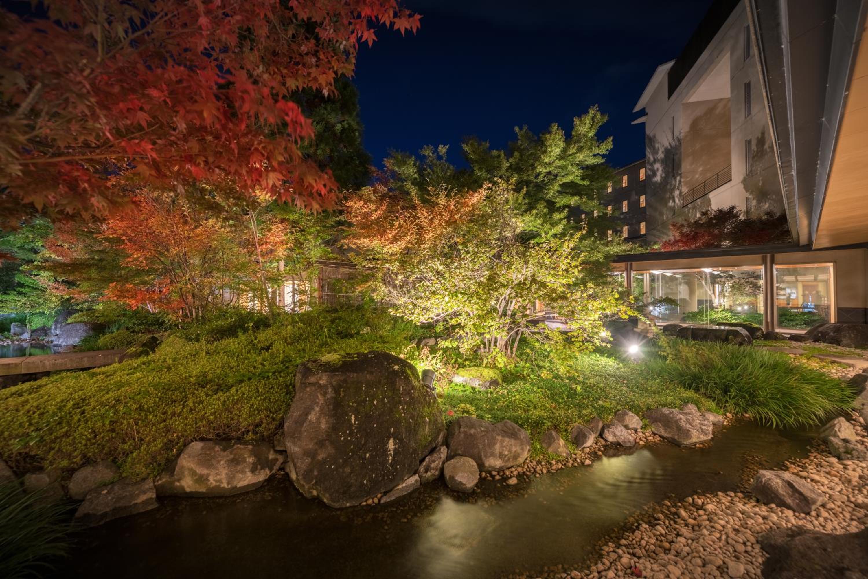 Iizaka Onsen Surikamitei Ohtori