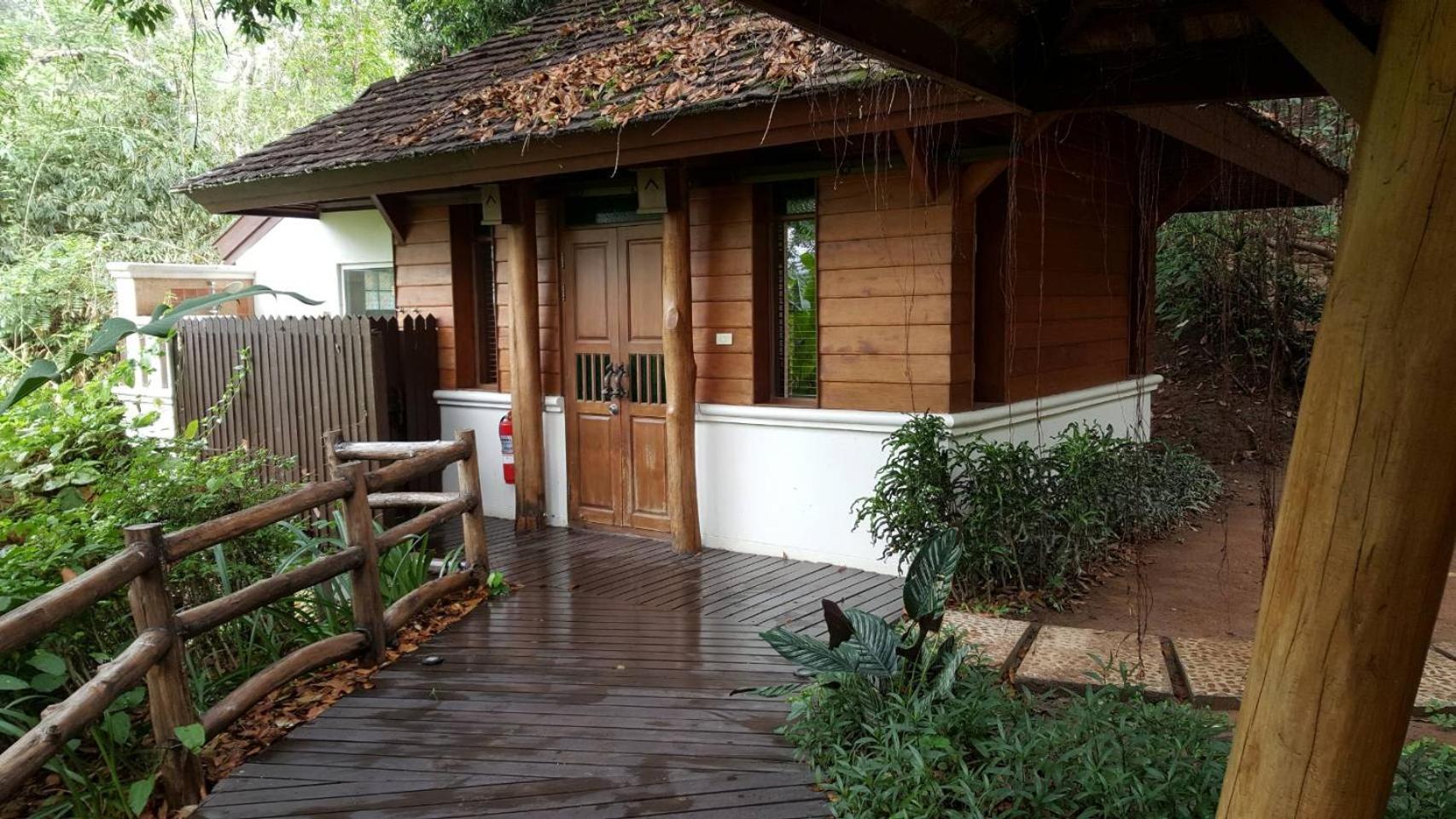 Vanilla hill (hill lodge)