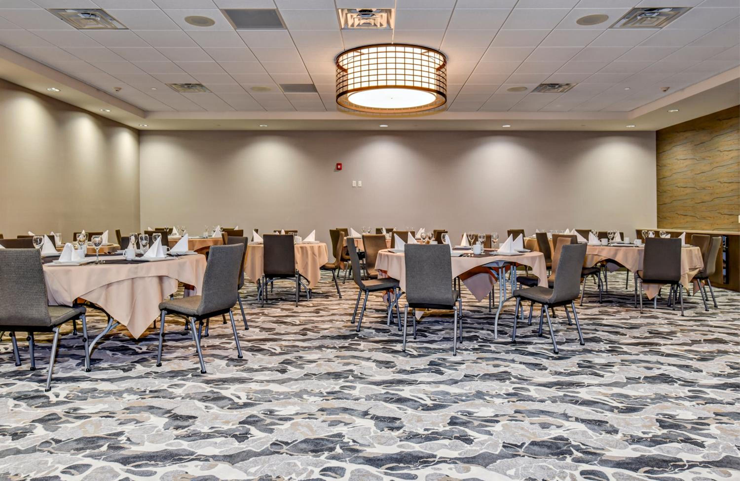 Holiday Inn - Nampa, an IHG Hotel - Property Image 8