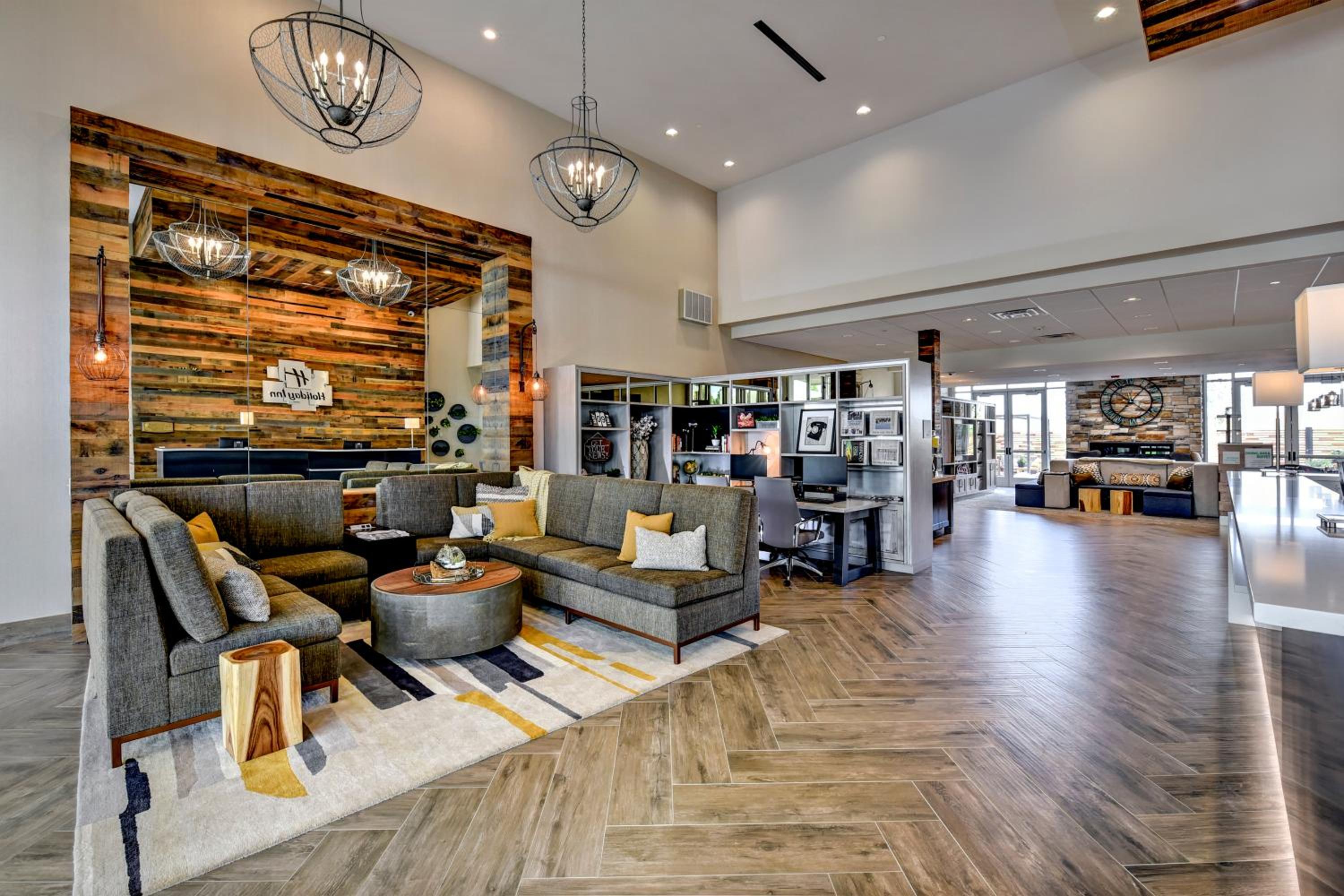 Holiday Inn - Nampa, an IHG Hotel - Property Image 11