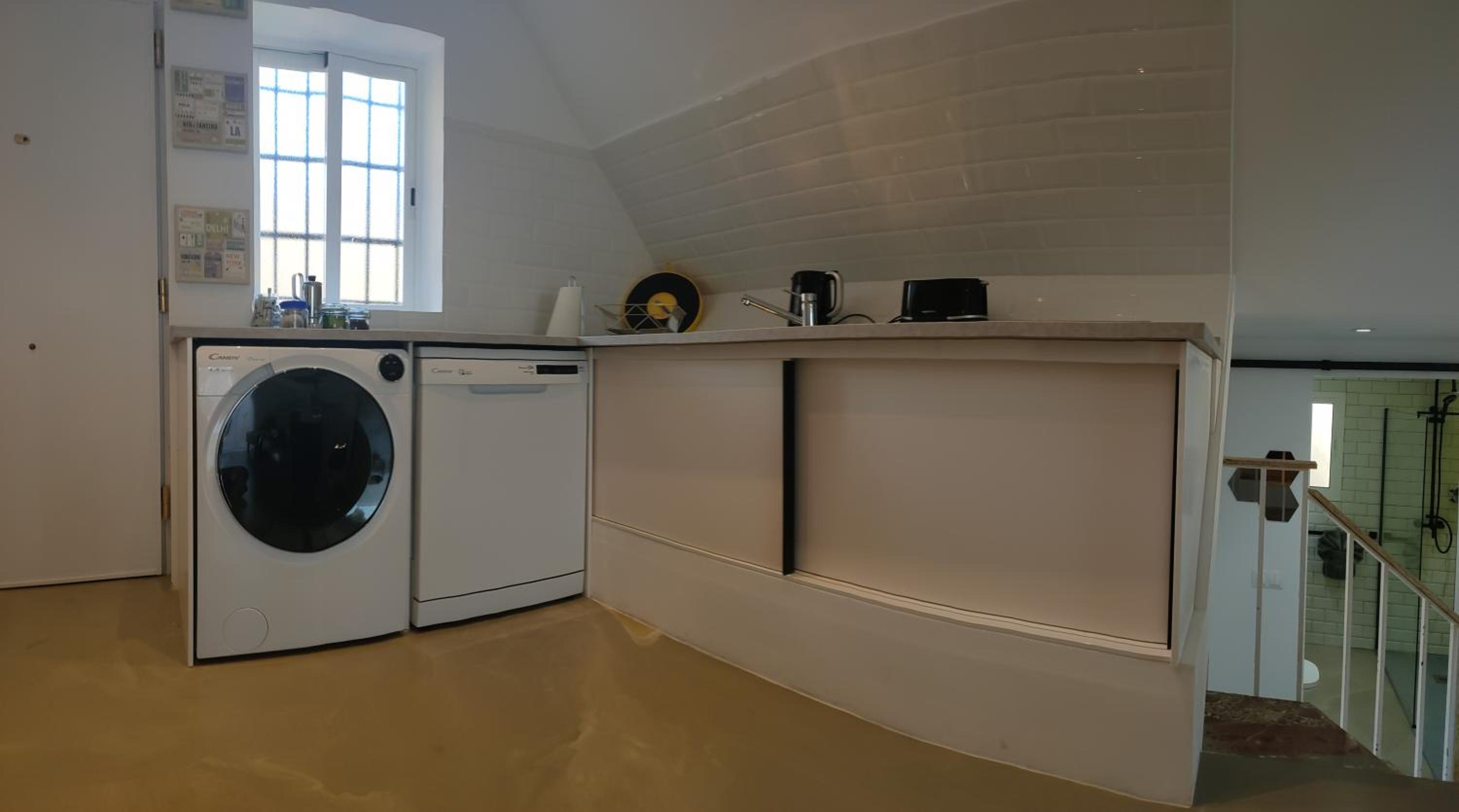 HEXAGON Apartment BY NAMASTE ELITE view 3