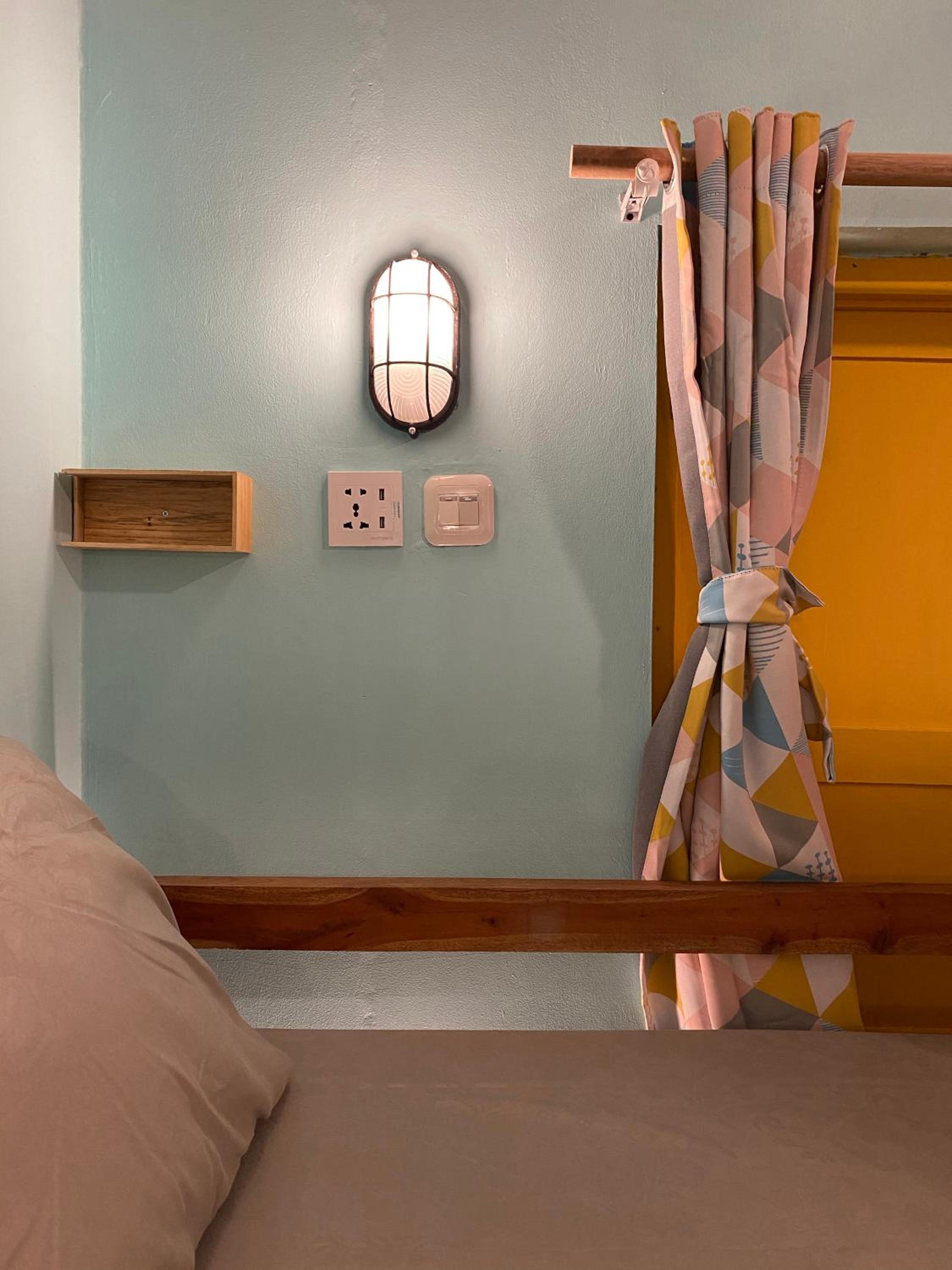 Wonderloft Hostel Jogja - Image 5