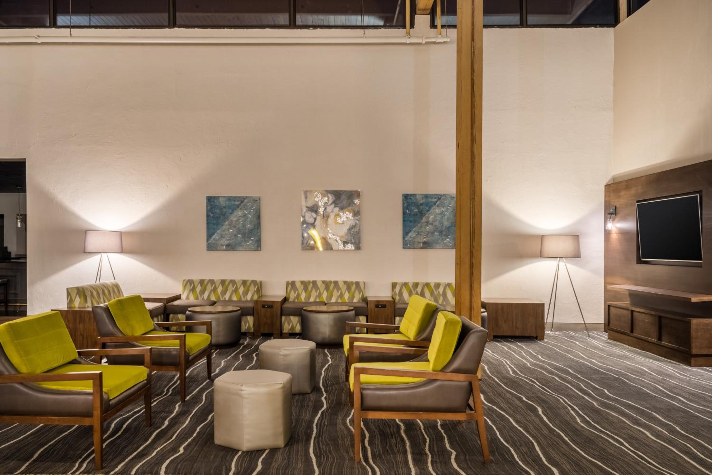 Mansfield Vacations - enVision Hotel  Conference Center Mansfield-Foxboro - Property Image 43