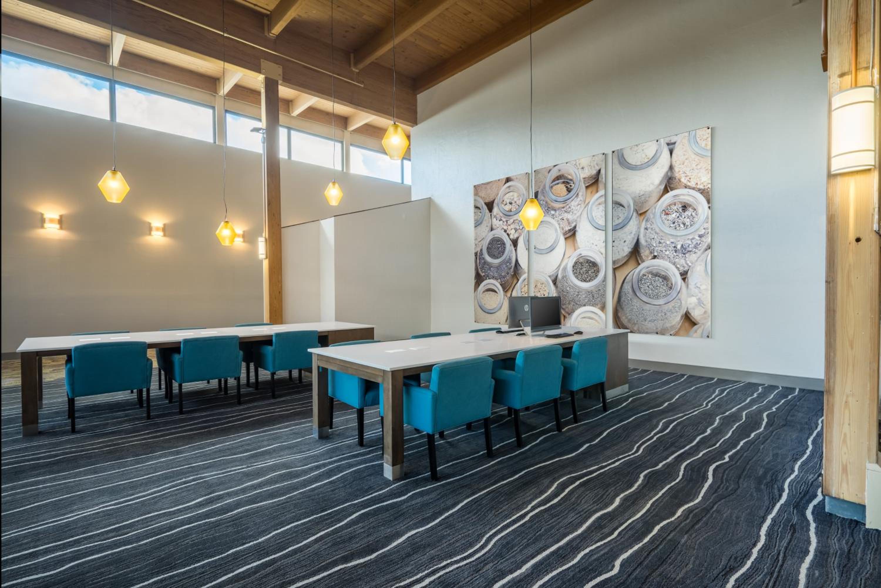 Mansfield Vacations - enVision Hotel  Conference Center Mansfield-Foxboro - Property Image 48