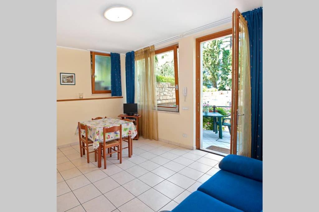 Casa Facchinetti Blue apartment view 4